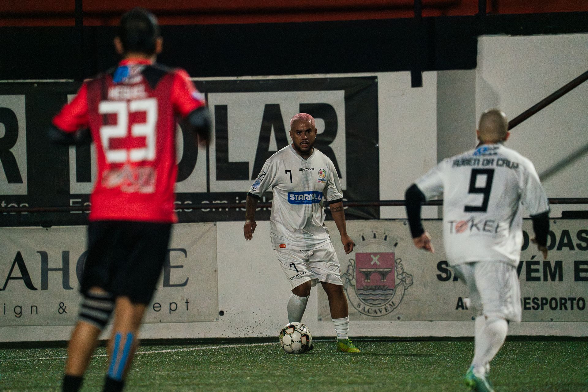 Futebol Solidário no Estádio do Sacavém - 2 - 0