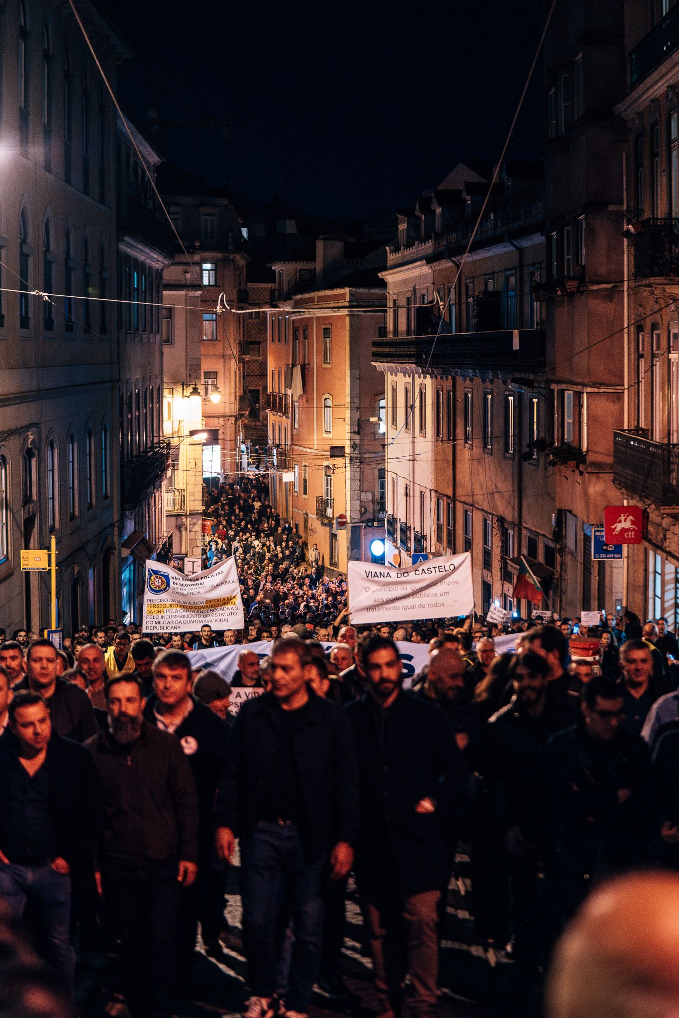 Concentração de Polícias - 2 - 0