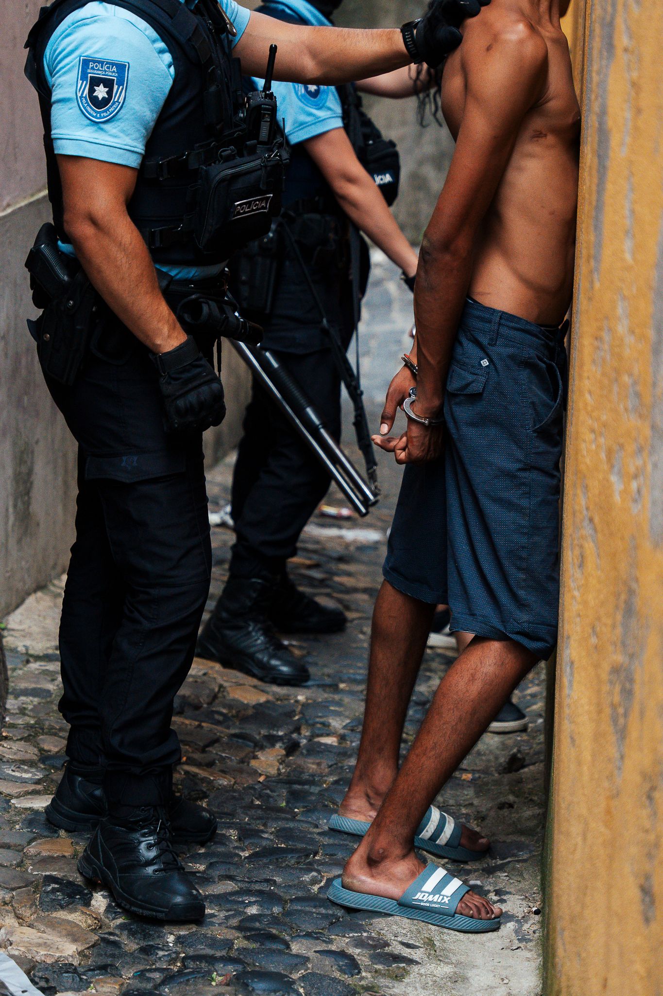 Operação da PSP no Bairro da Mouraria - 2 - 0