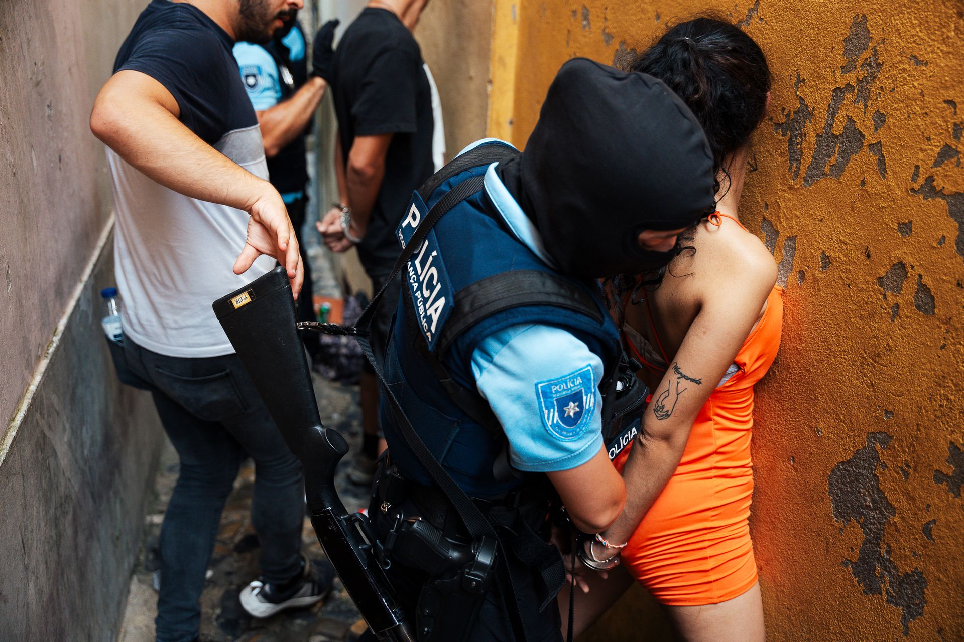 Operação da PSP no Bairro da Mouraria - 2 - 0