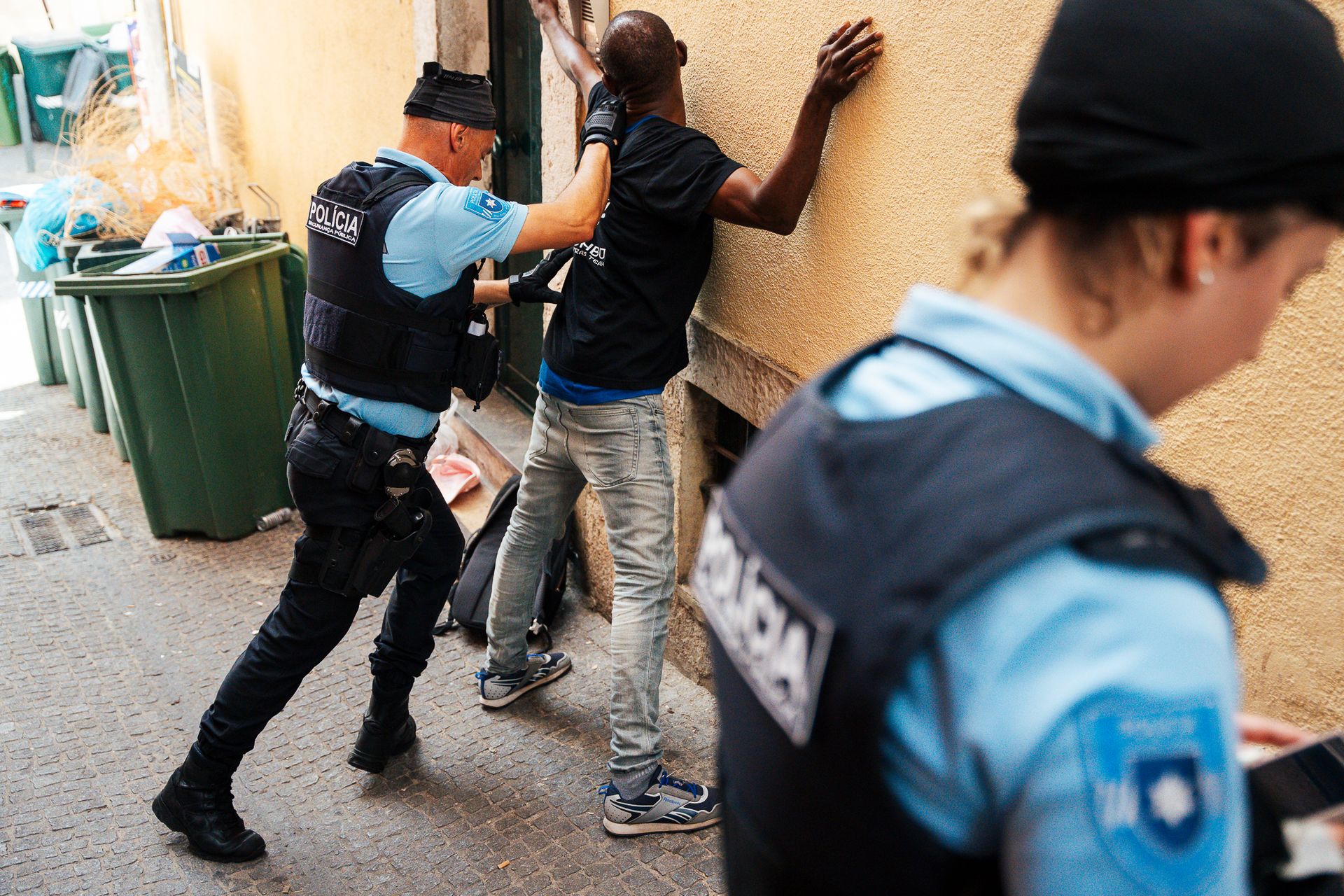 Operação da PSP no Bairro da Mouraria - 2 - 0