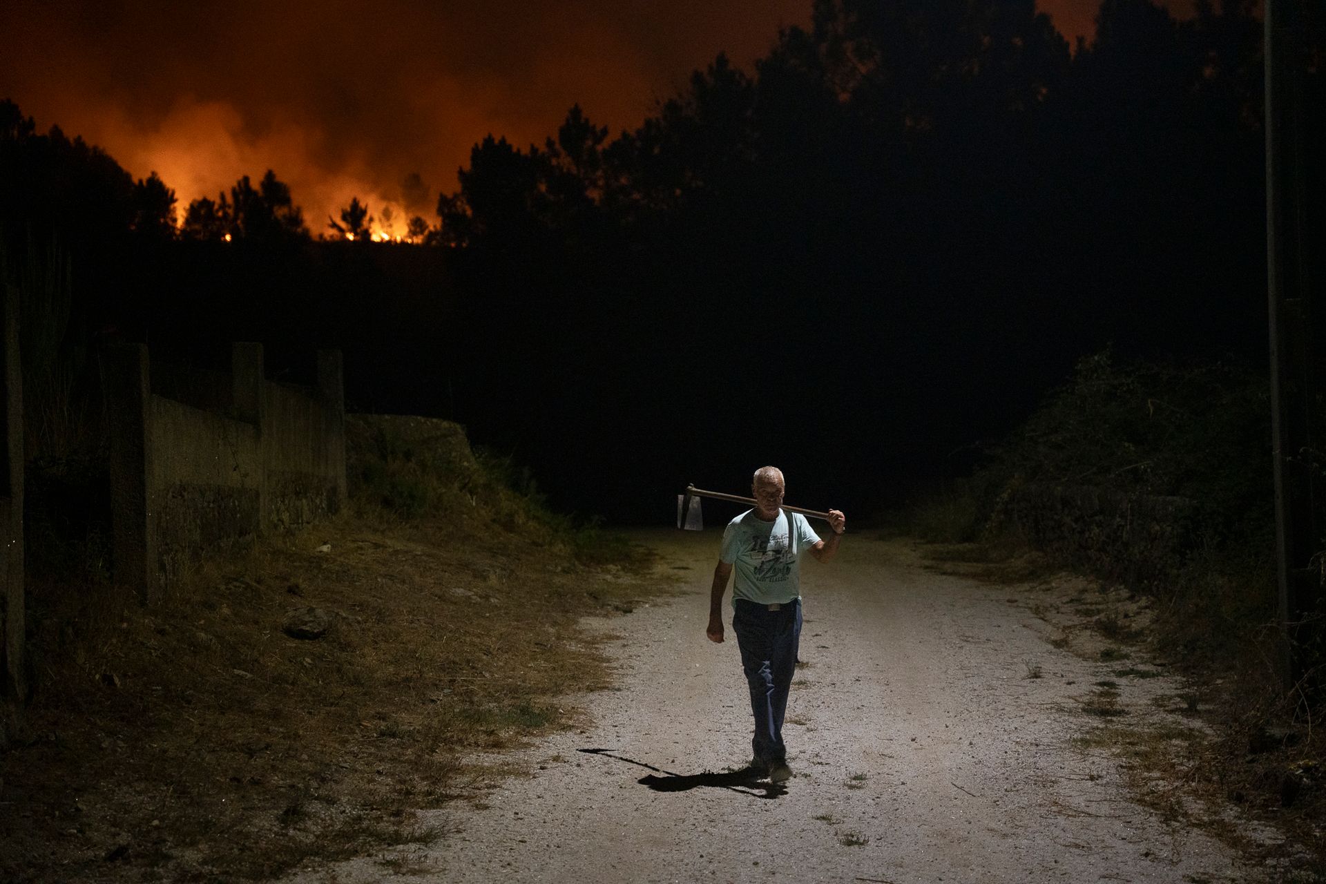 "Os Heróis" das Chamas - 2 - 0