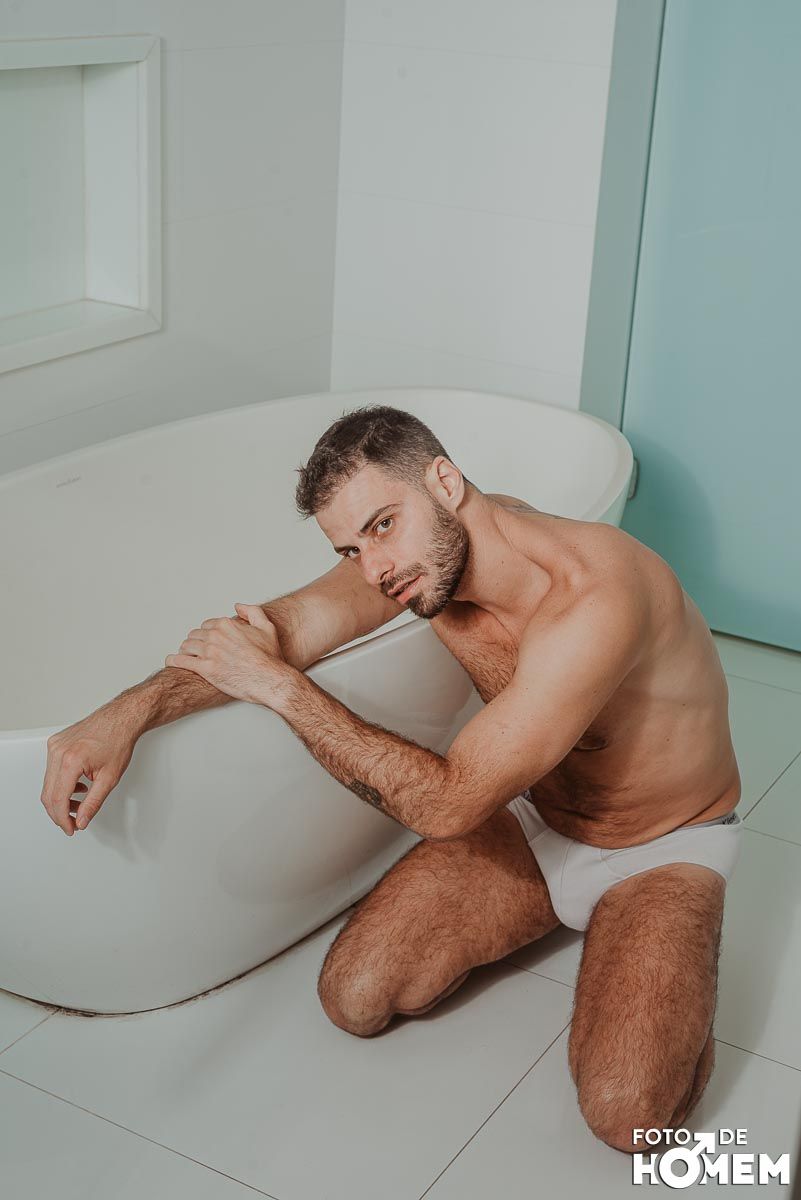 Lucas Malvacini - ator da novela "Amor à Vida" - Rede Globo" - 2 - 16