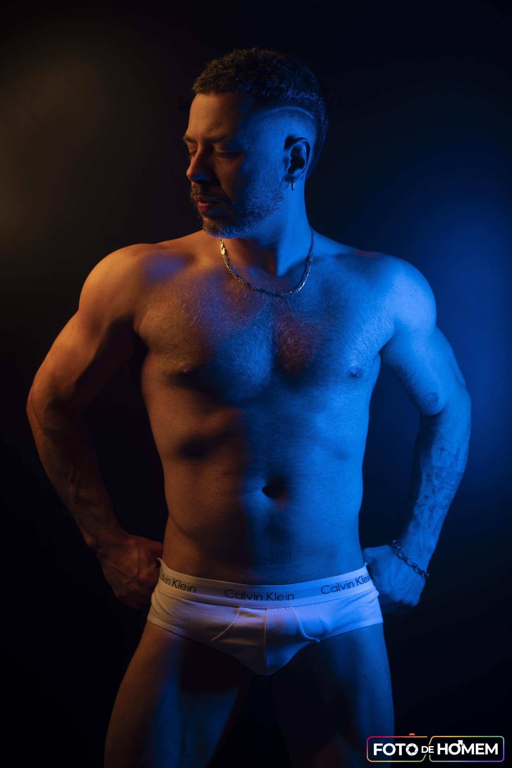 Ensaio de nu masculino em motel em Porto Alegre - 2 - 2