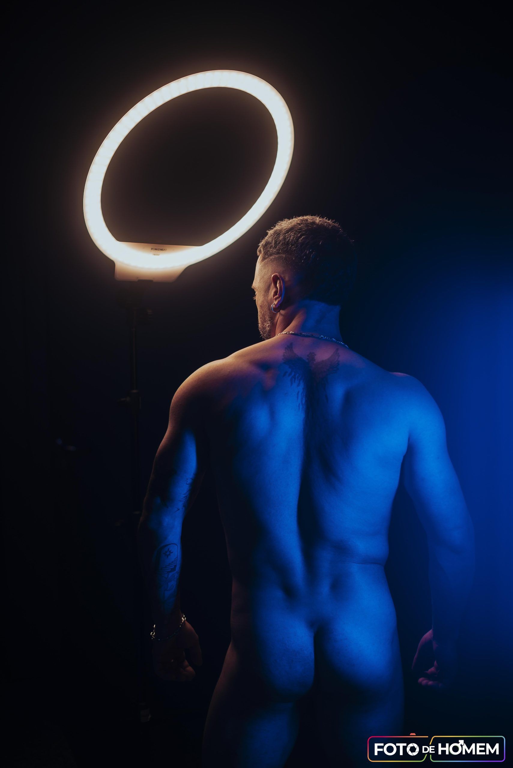 Ensaio de nu masculino em motel em Porto Alegre - 2 - 1