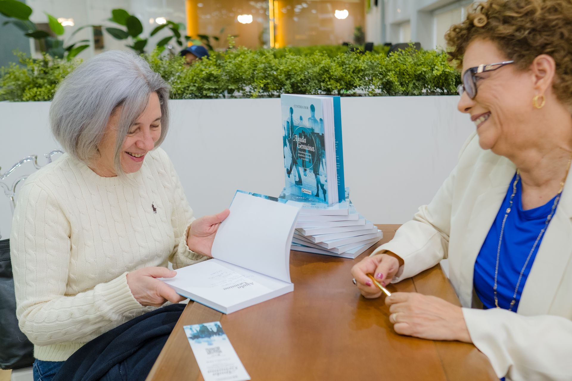 Lançamento do livro Ajuda Genuína - 2 - 11