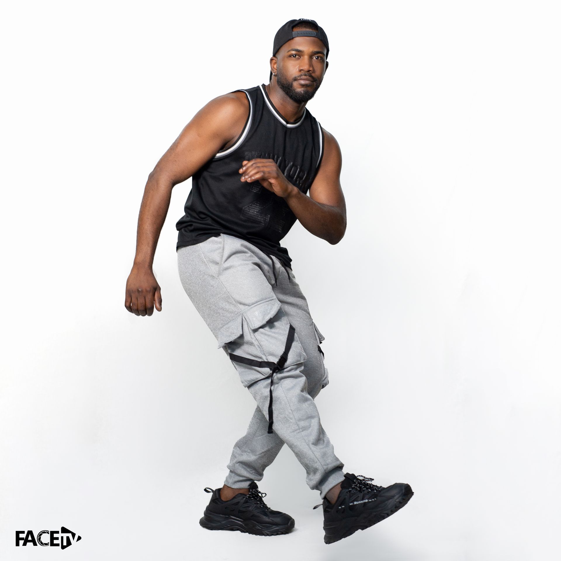 Clayton Caymi - 2 - 0