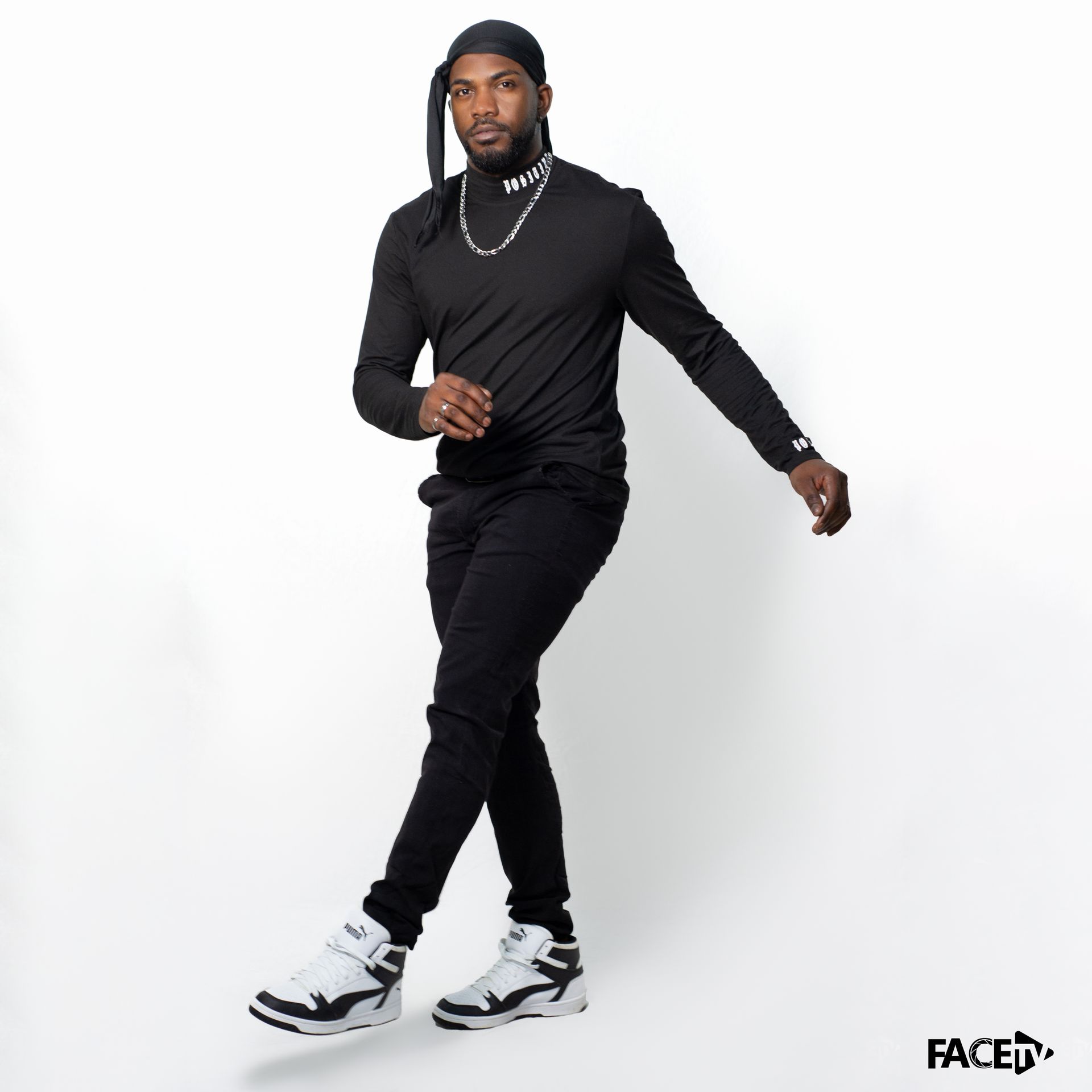 Clayton Caymi - 2 - 13