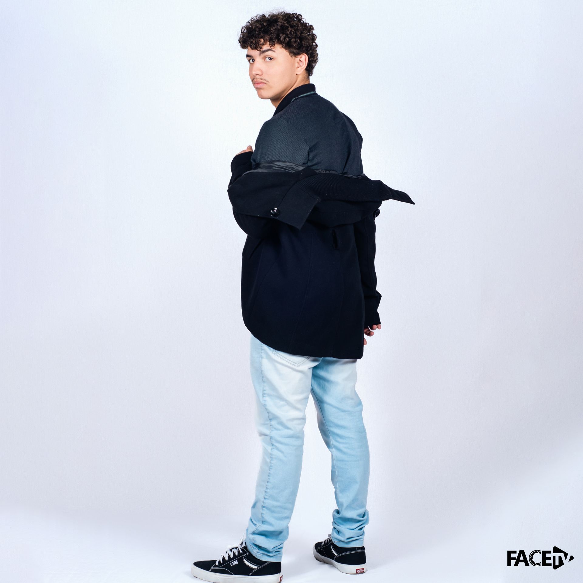 Kayo Barcelos - 3 - 12