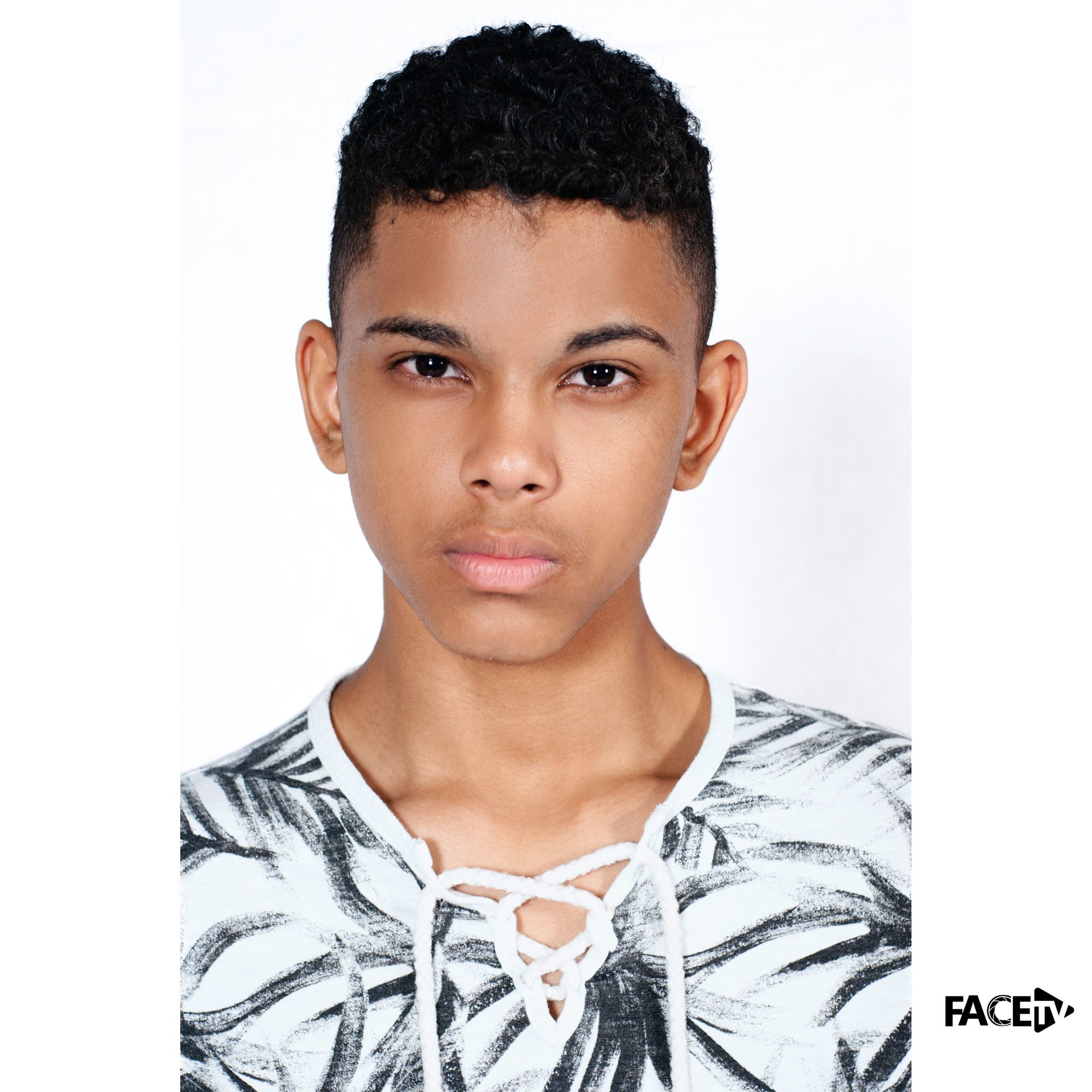 Wesley Sneijder - 3 - 6