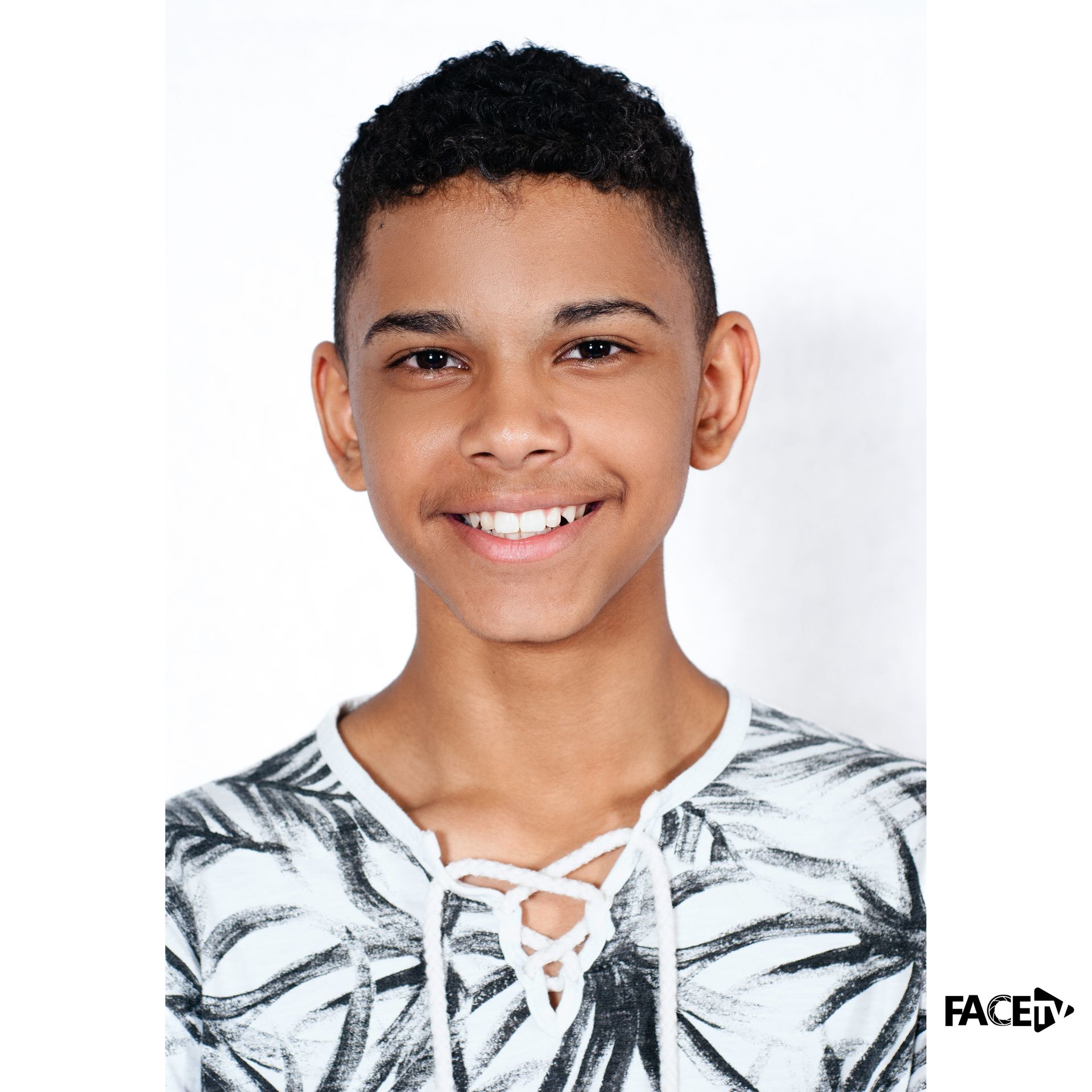 Wesley Sneijder - 3 - 8