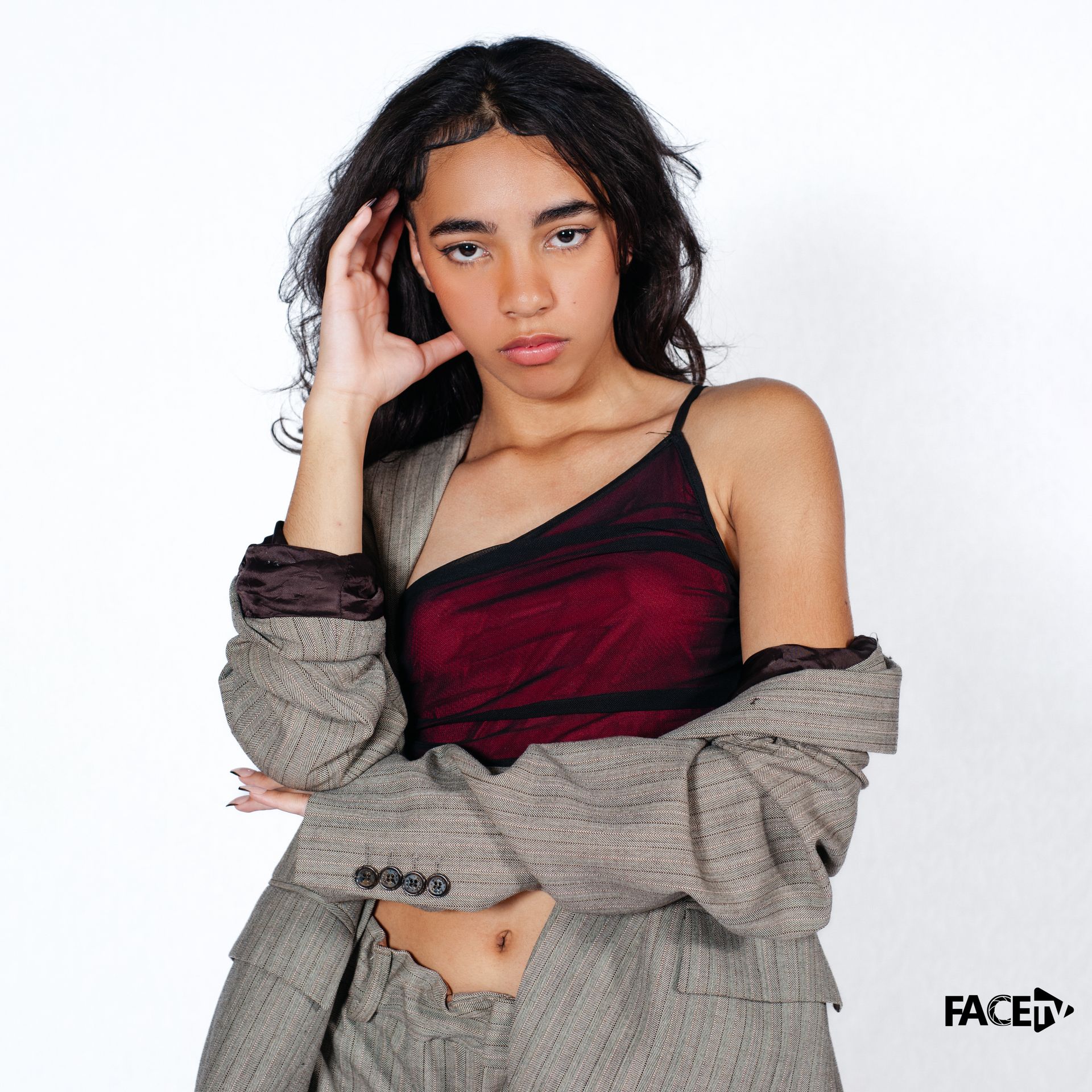 Ana Lúcia Santos - 3 - 9