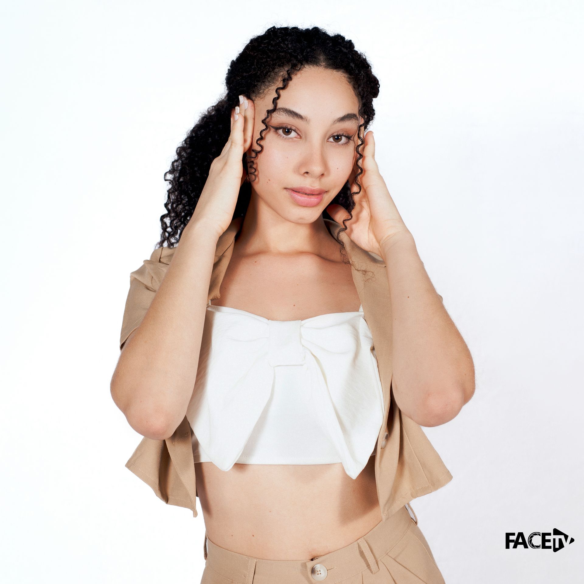 Vitória Grima - 3 - 16