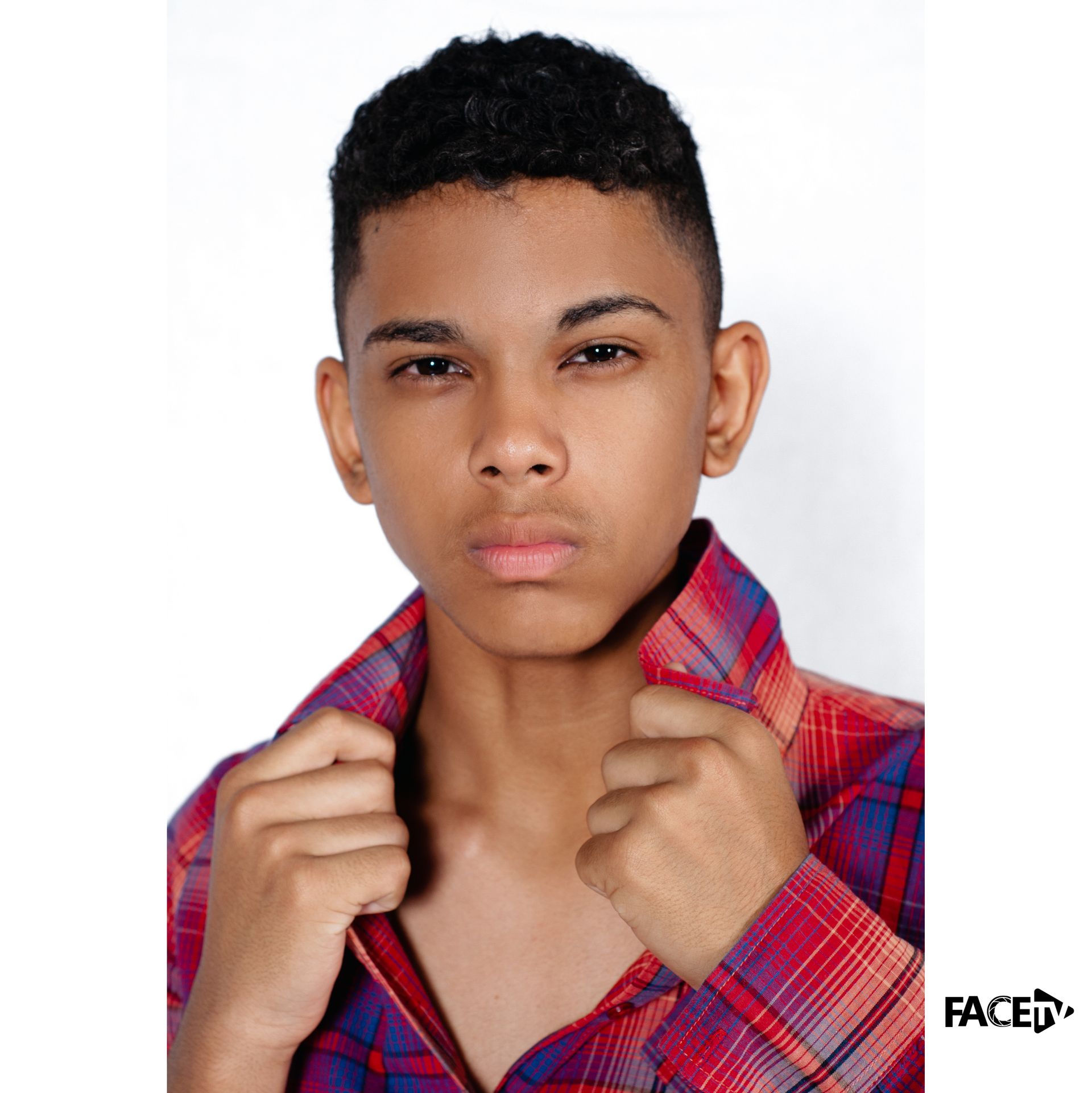 Wesley Sneijder - 3 - 11