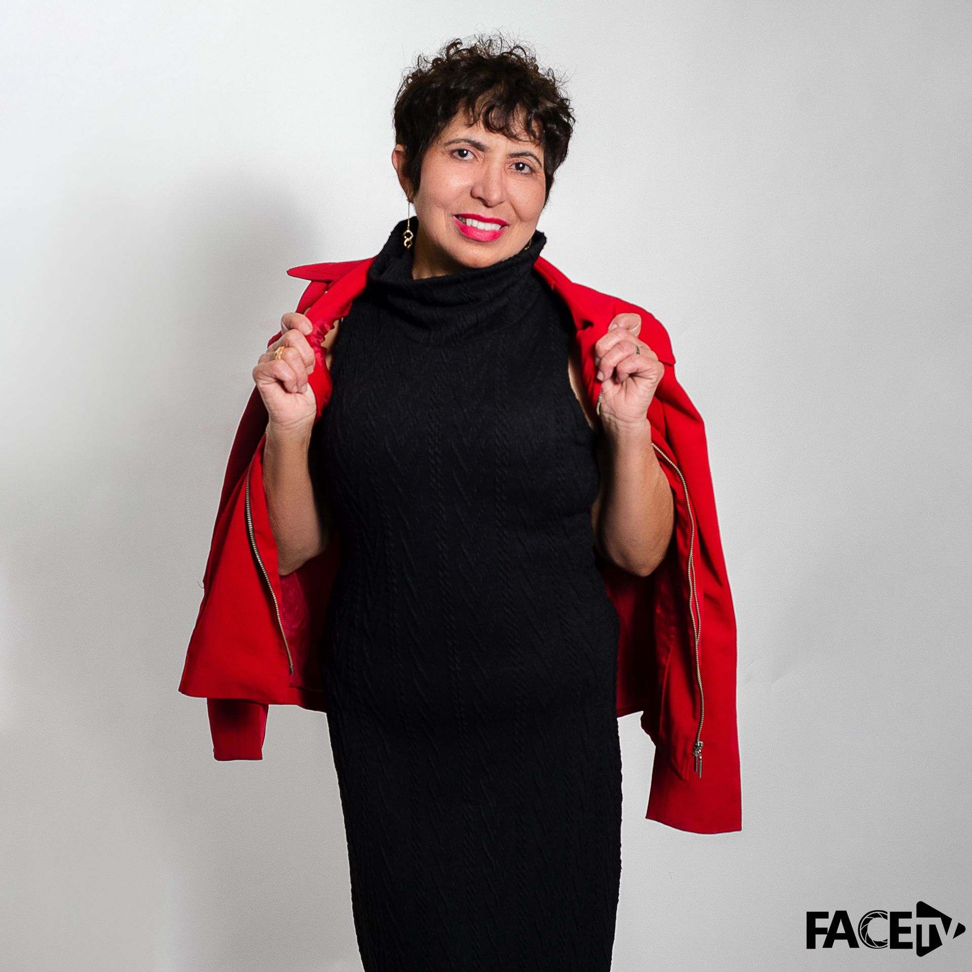 Demicia Alves - 2 - 8