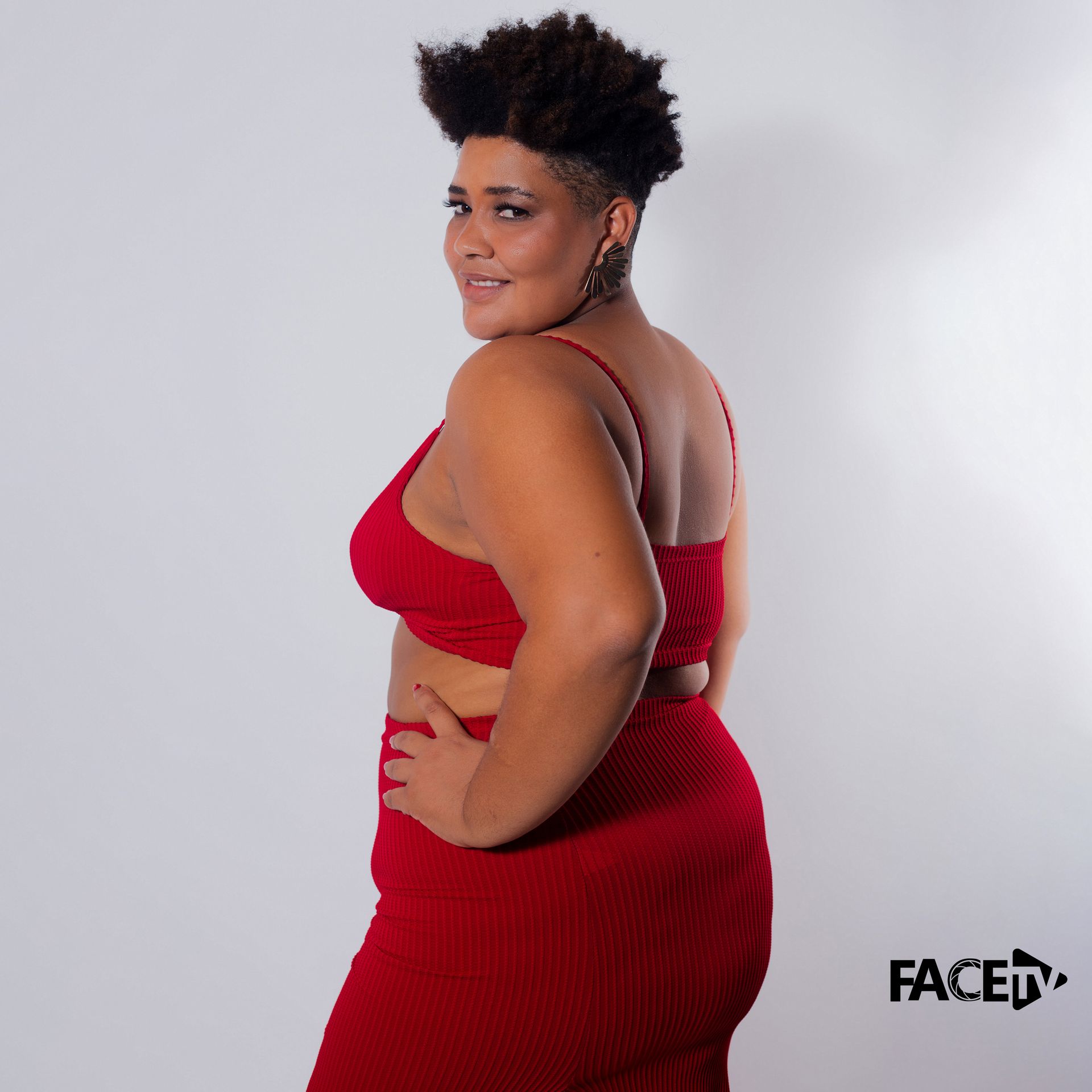 Amanda Paula - 2 - 14