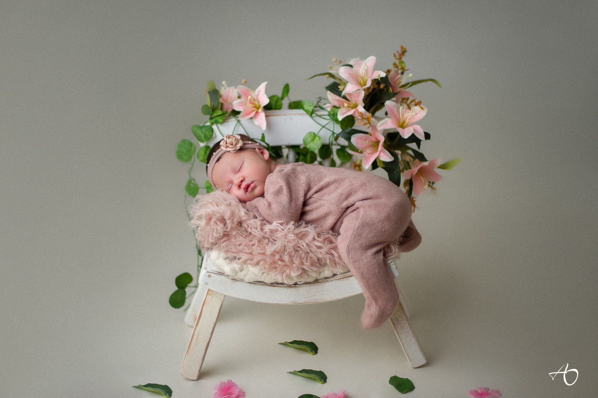 Portfolio do s ensaios Newborn recém nascido - 2 - 3