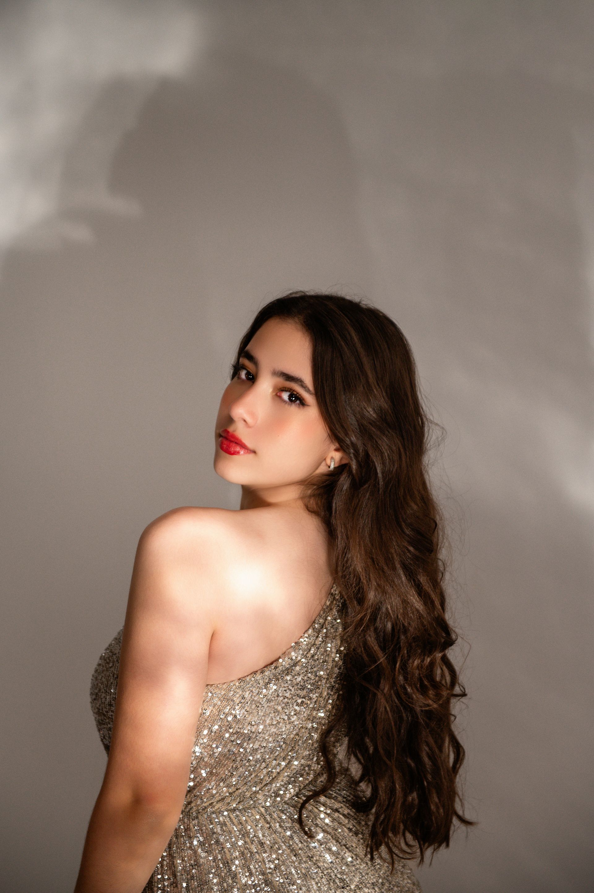 Ensaio de Debutante da Linda Sophia Costa - 2 - 0