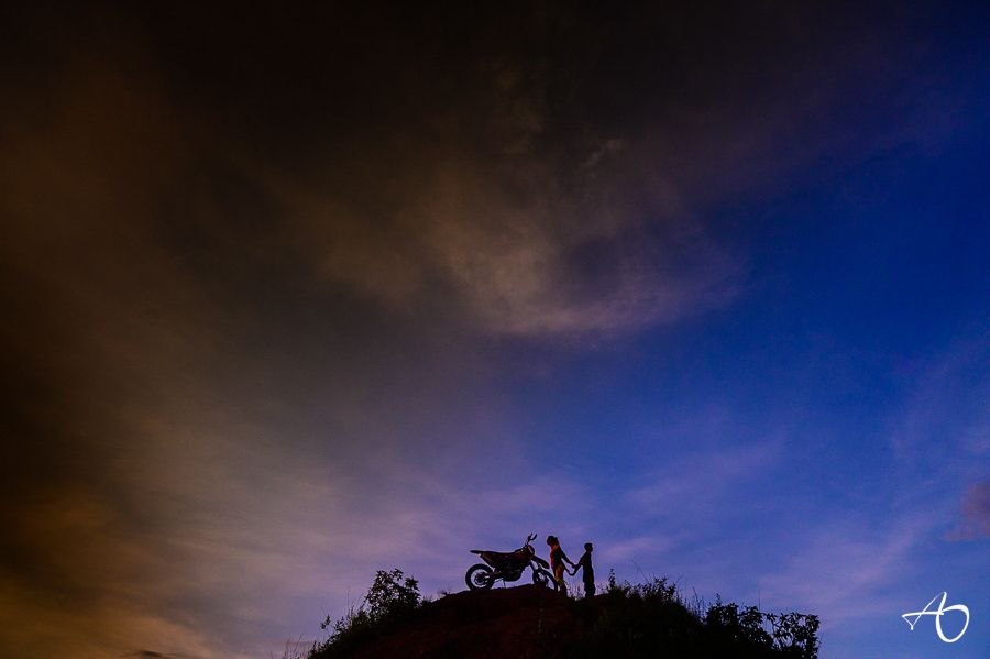 Pré-Wedding na Natureza: O Ensaio Divertido e Alegre de Ana e Lucimar na Fazenda - 2 - 7