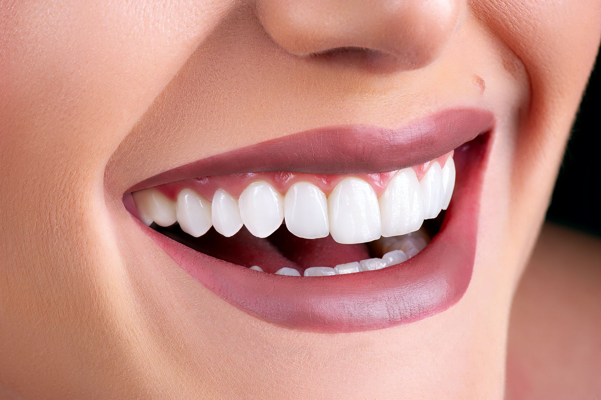 Retrato Corporativo de Dra. Cynthia Ferreira – Dentista Especialista em Estética Bucal e Lentes de Contato Dental - 3 - 2