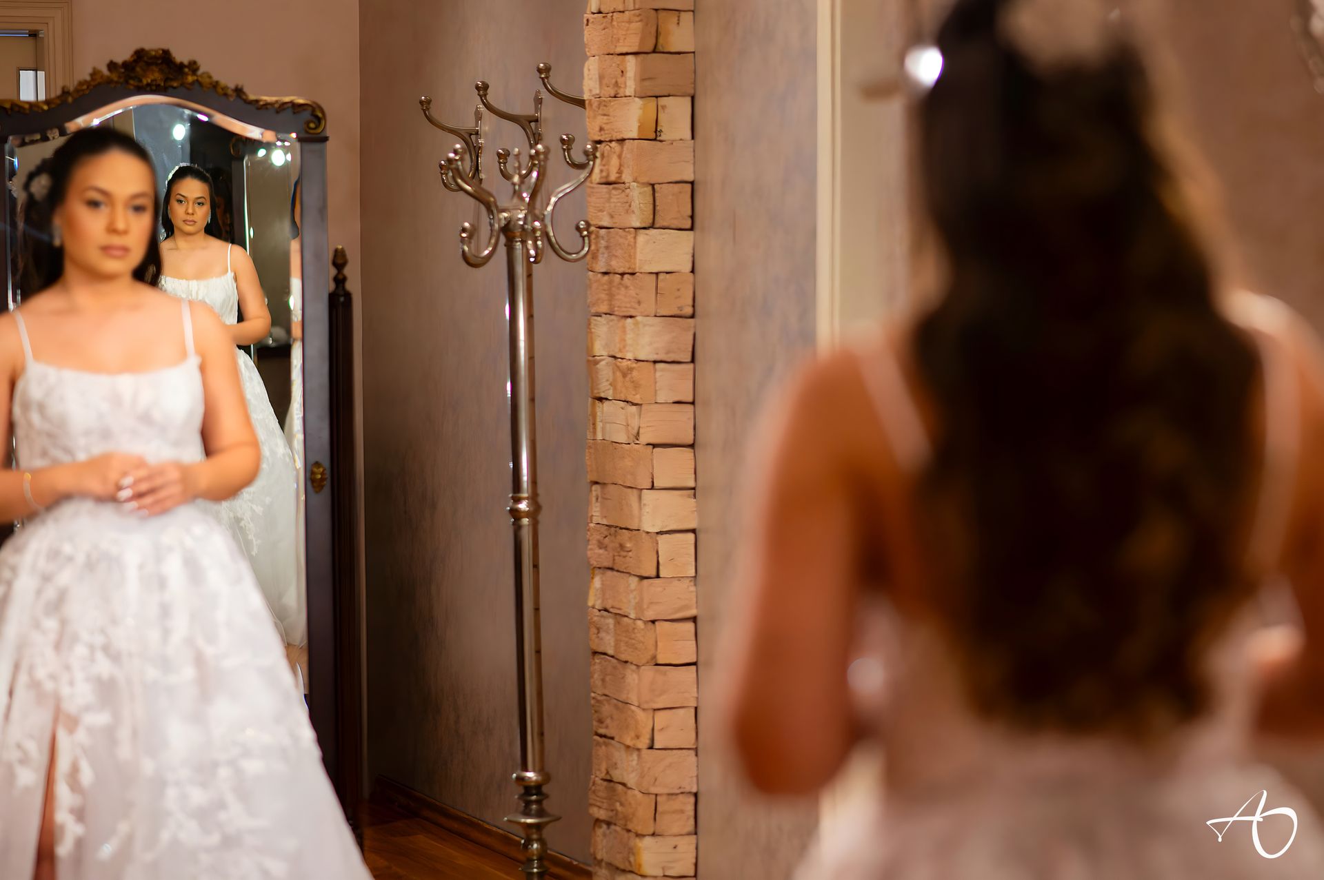 Prova do Vestido de Noiva Dayene – Um Momento Único em Uberlândia-MG - 2 - 20