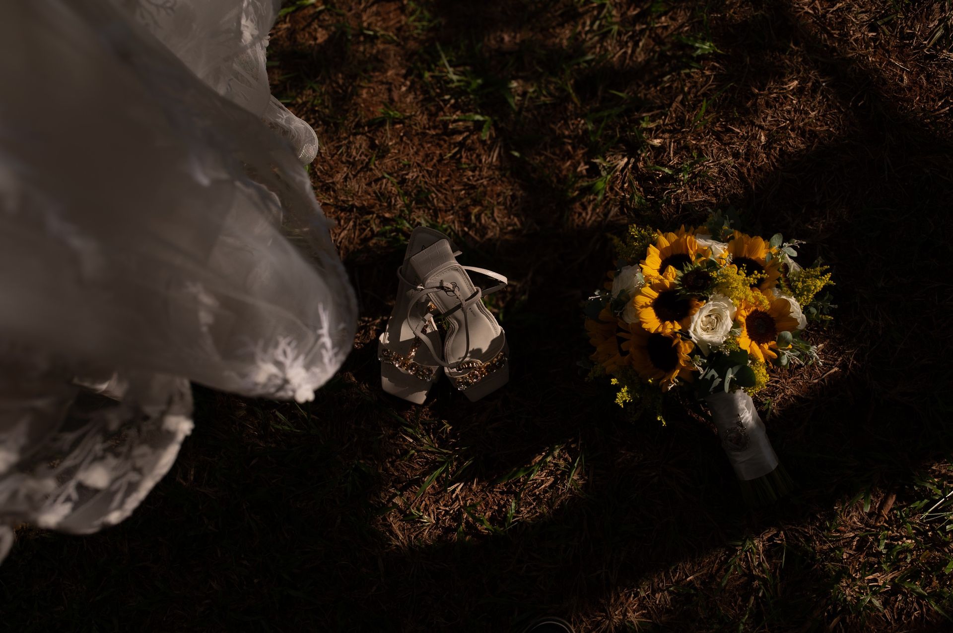 Casamento em Rifaina SP na Beira do Rio Grande — Um Wedding Dream ao Pôr do Sol - 3 - 6