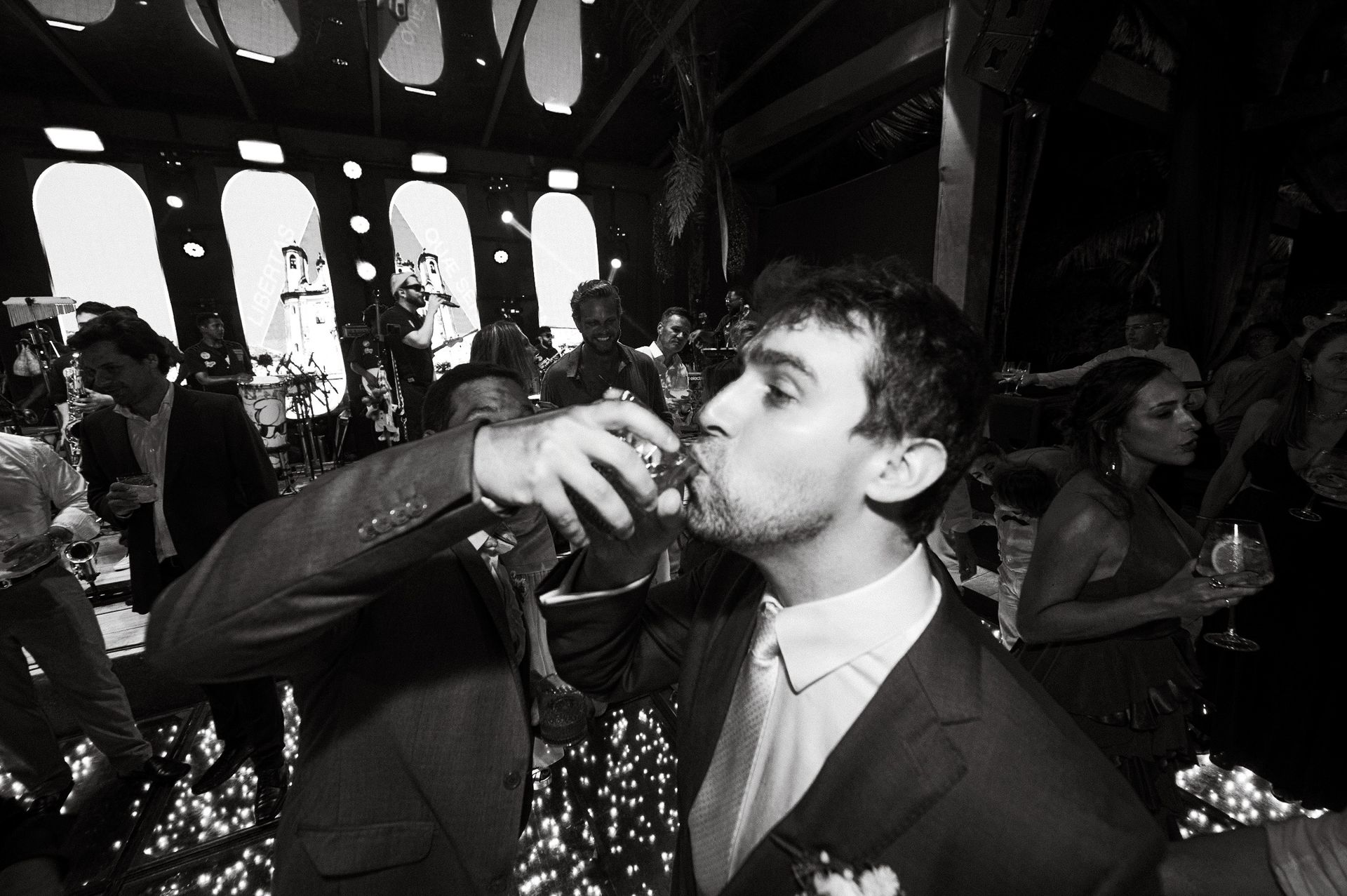 Casamento em Rifaina SP na Beira do Rio Grande — Um Wedding Dream ao Pôr do Sol - 3 - 74