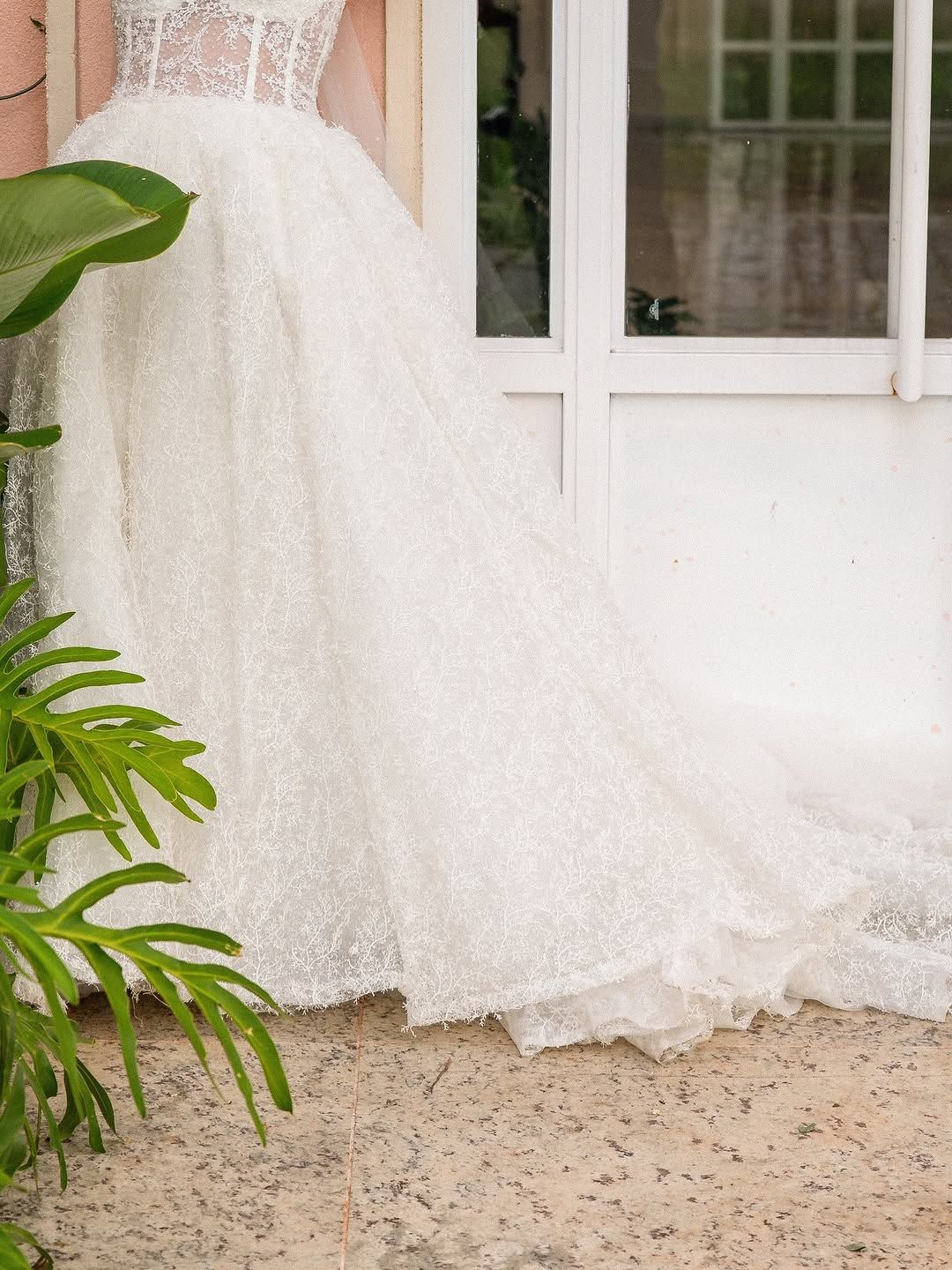 Editorial Primazia em Uberaba: Vestidos de Noiva 2026 e 2027 que unem elegância, modernidade e personalidade - 2 - 37