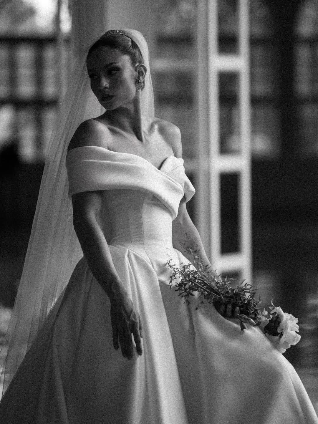 Editorial Primazia em Uberaba: Vestidos de Noiva 2026 e 2027 que unem elegância, modernidade e personalidade - 2 - 39