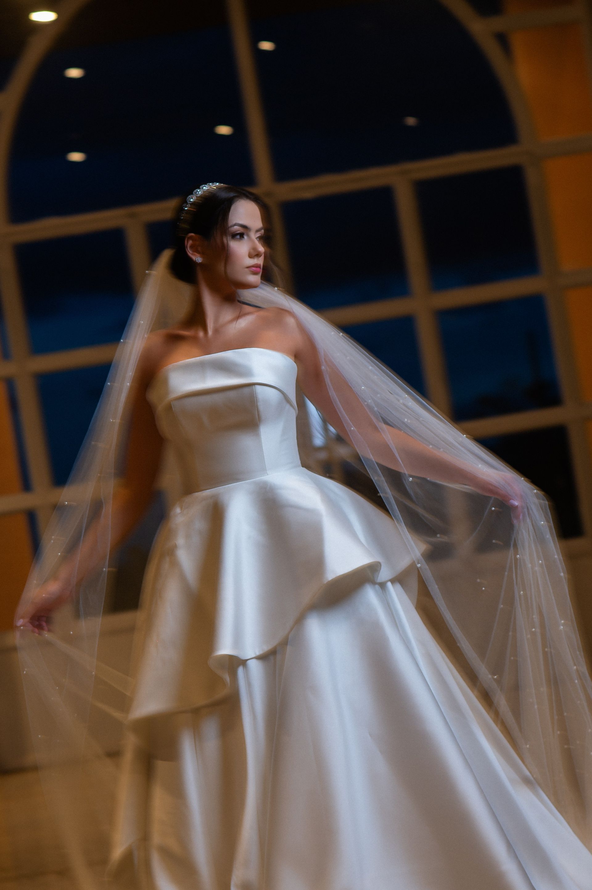 Editorial Primazia em Uberaba: Vestidos de Noiva 2026 e 2027 que unem elegância, modernidade e personalidade - 3 - 17
