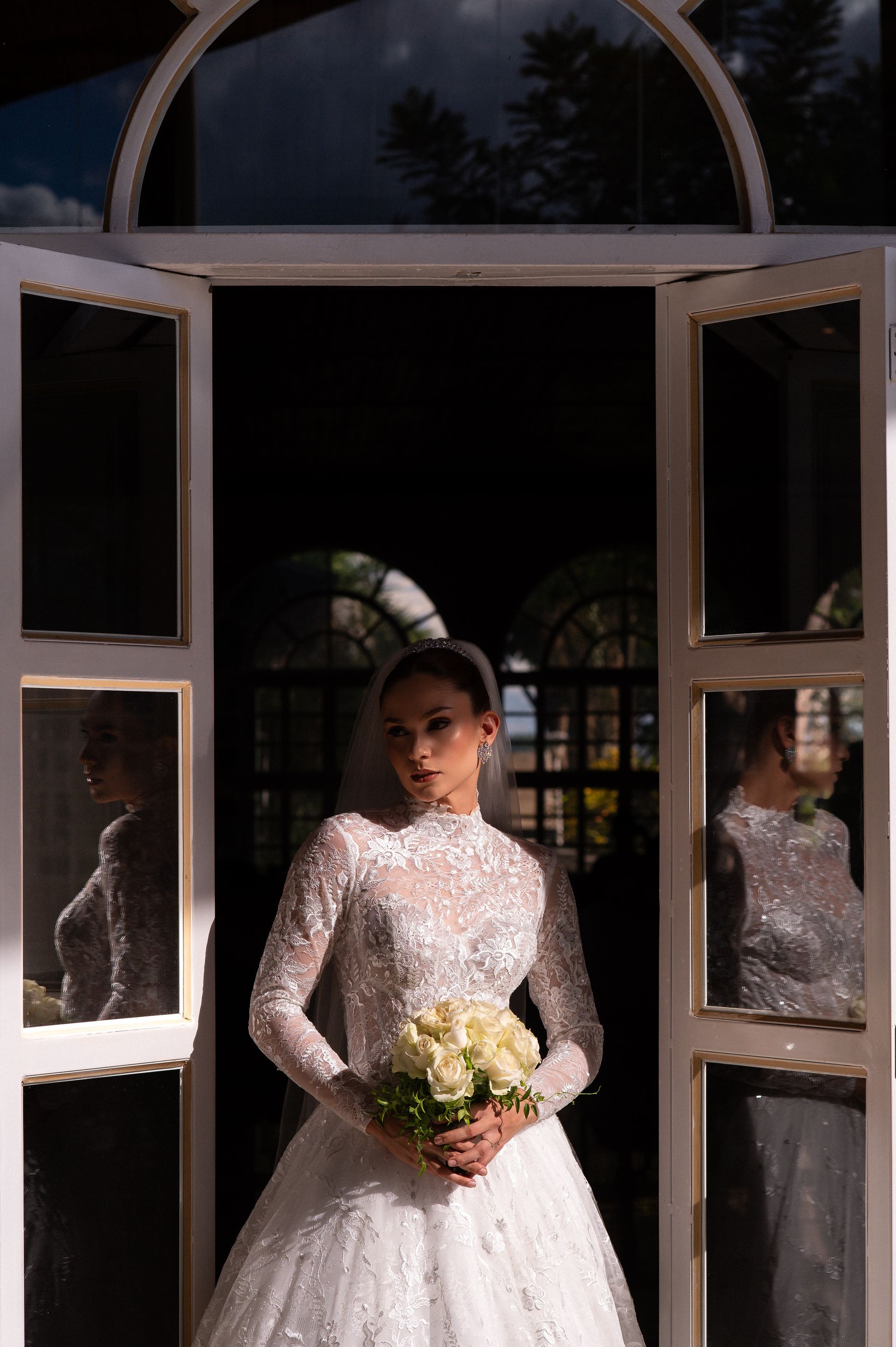 Editorial Primazia em Uberaba: Vestidos de Noiva 2026 e 2027 que unem elegância, modernidade e personalidade - 3 - 23