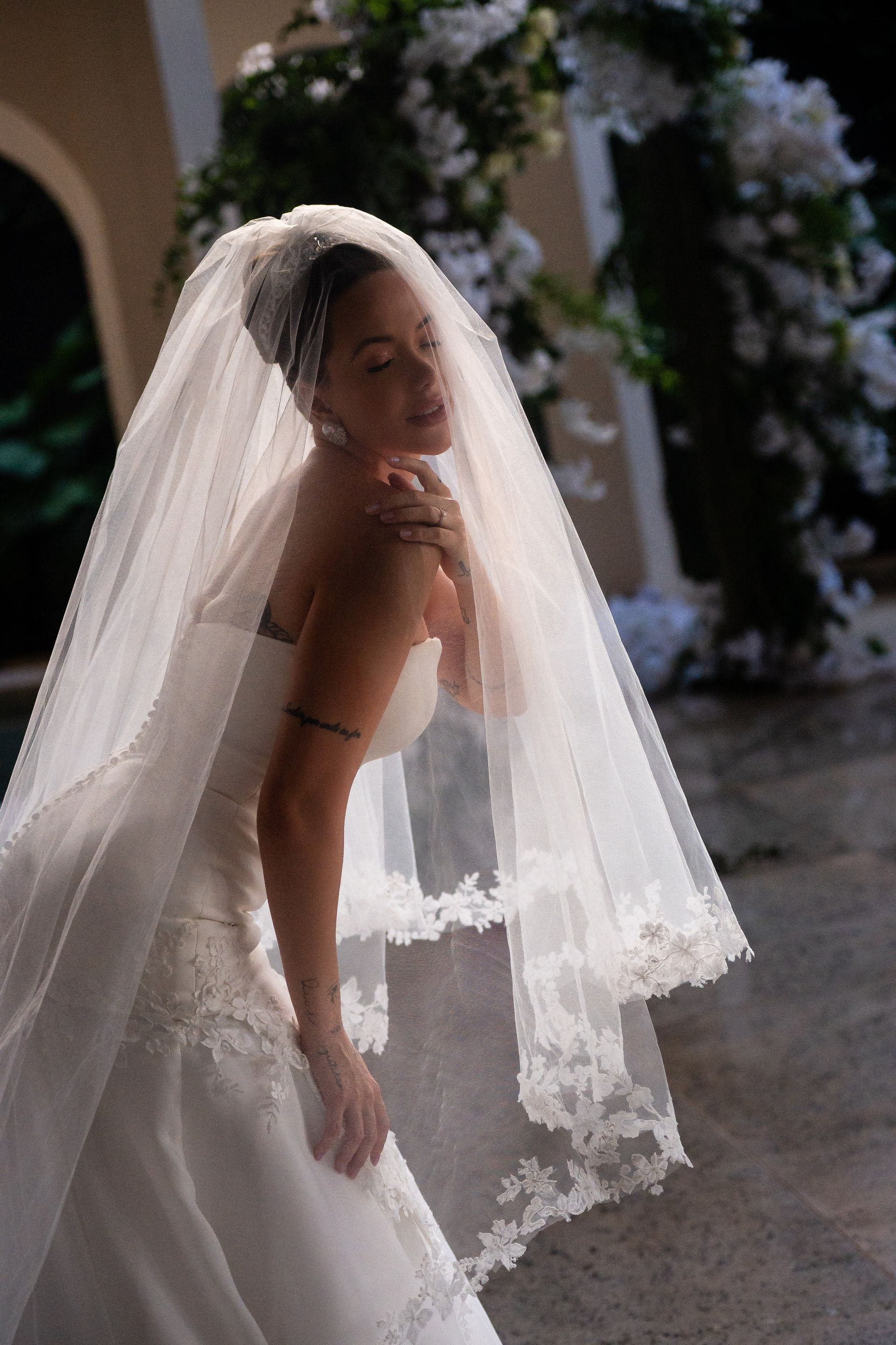 Editorial Primazia em Uberaba: Vestidos de Noiva 2026 e 2027 que unem elegância, modernidade e personalidade - 3 - 40