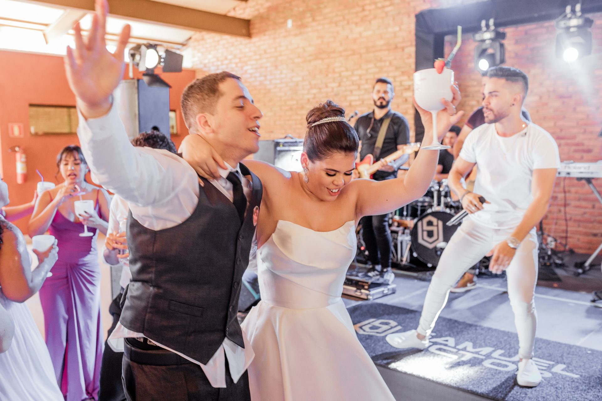 Casamento em Governador Valadares | Fernanda e Arthur - 2 - 59