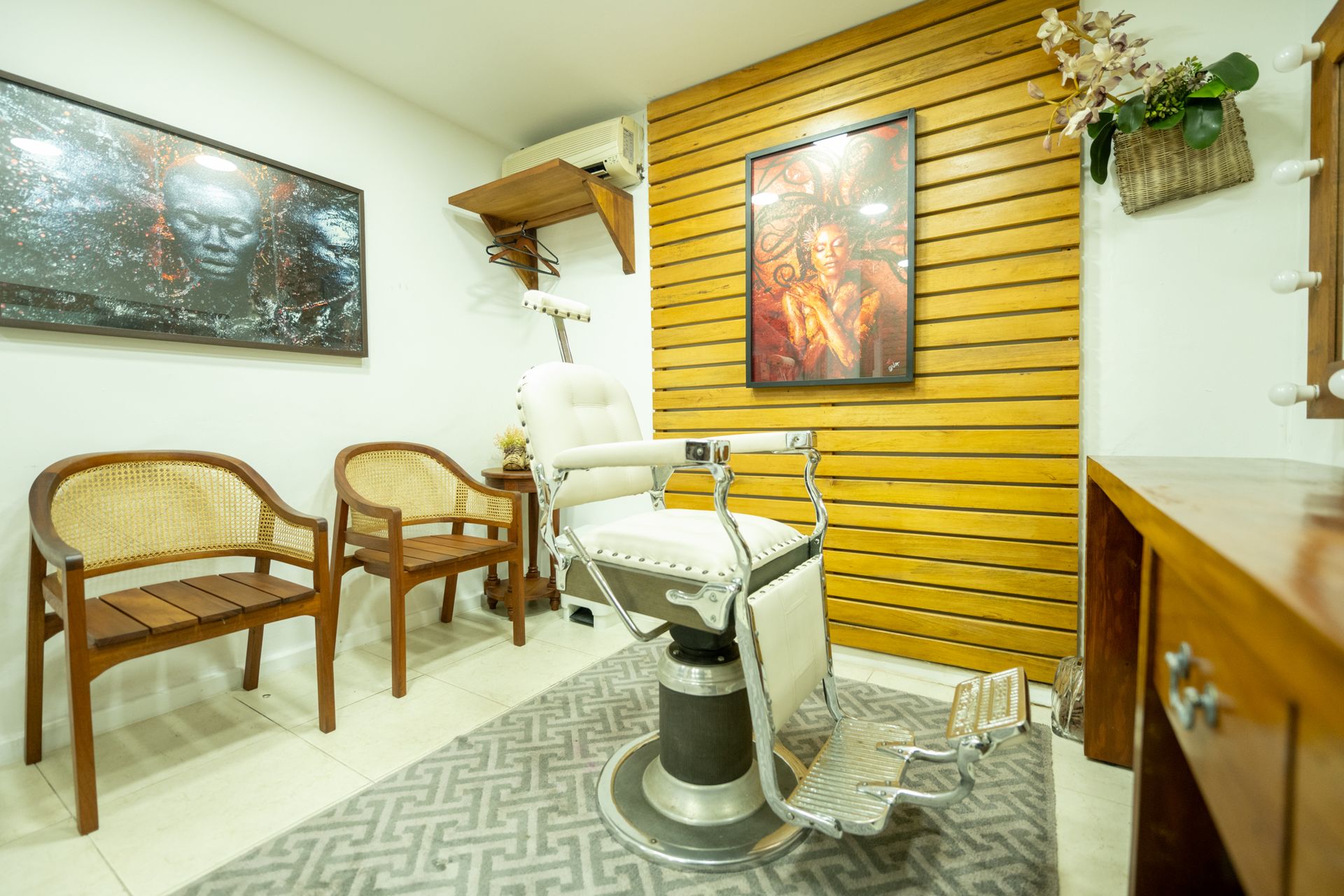 Equipamentos de Última Geração e  Acessórios Diversificados - 2 - 3