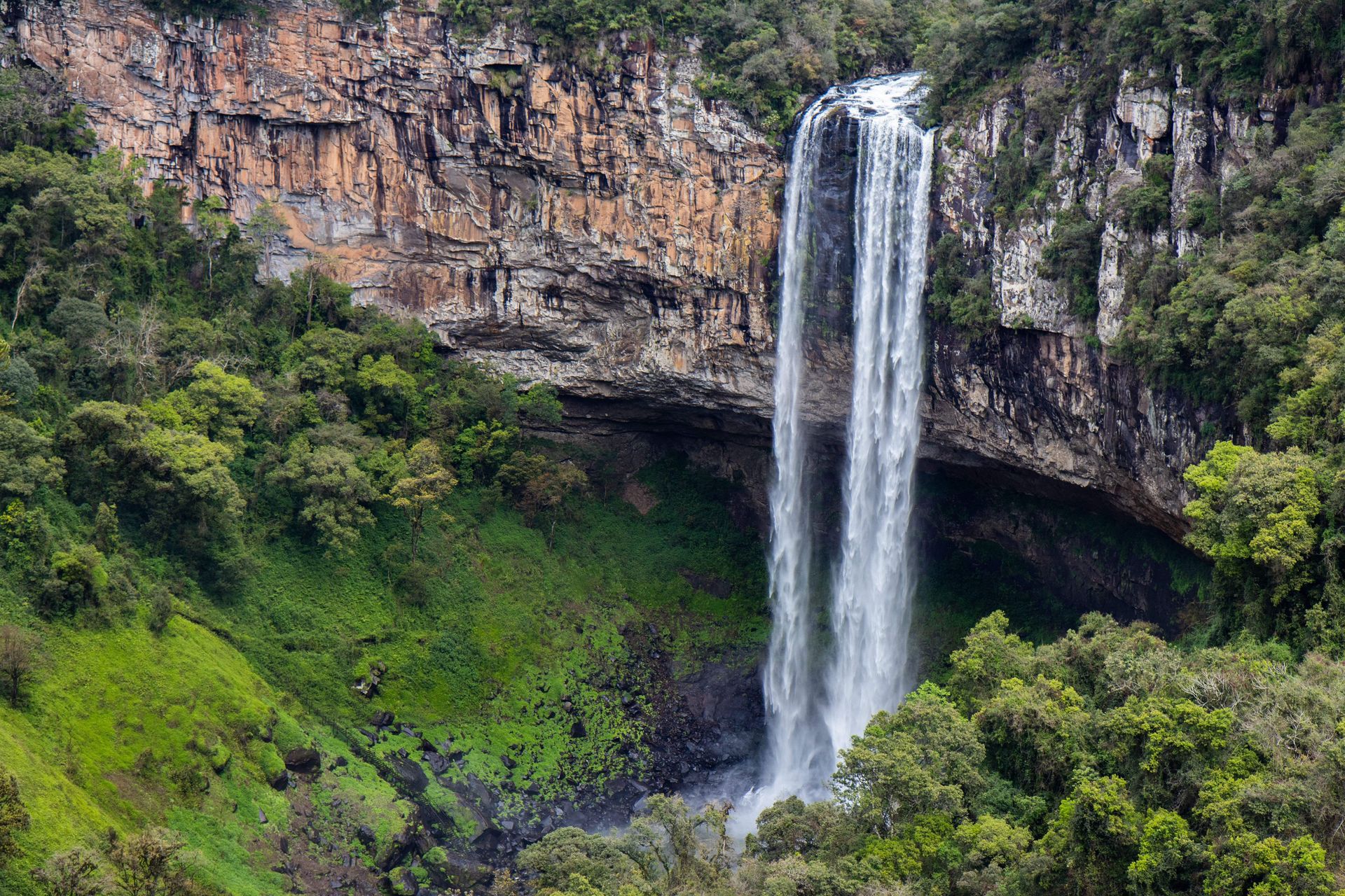 Gramado Inesquecível - 2 - 0
