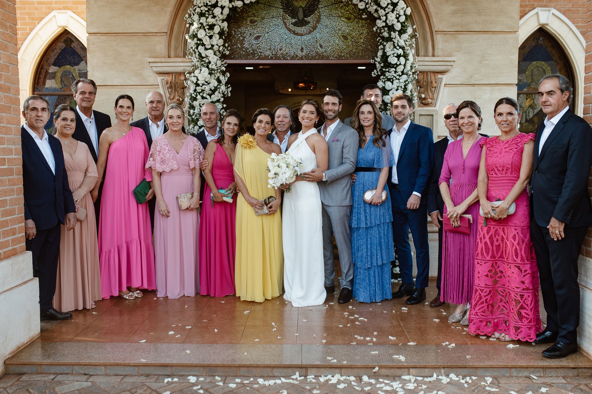 Casamento na Capela Mãe Rainha Orlândia - SP - 1 - 75