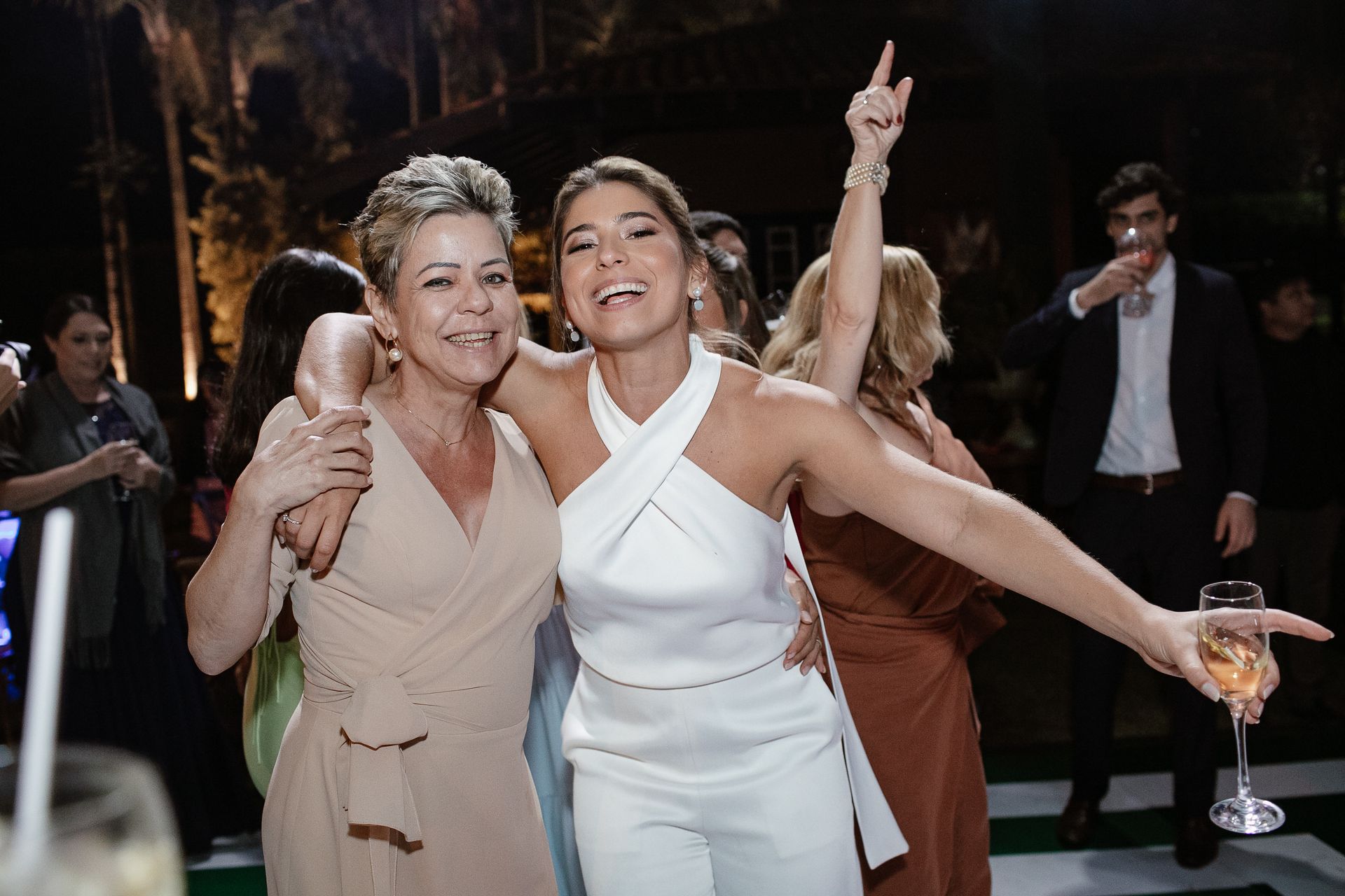 Casamento na Capela Mãe Rainha Orlândia - SP - 1 - 136