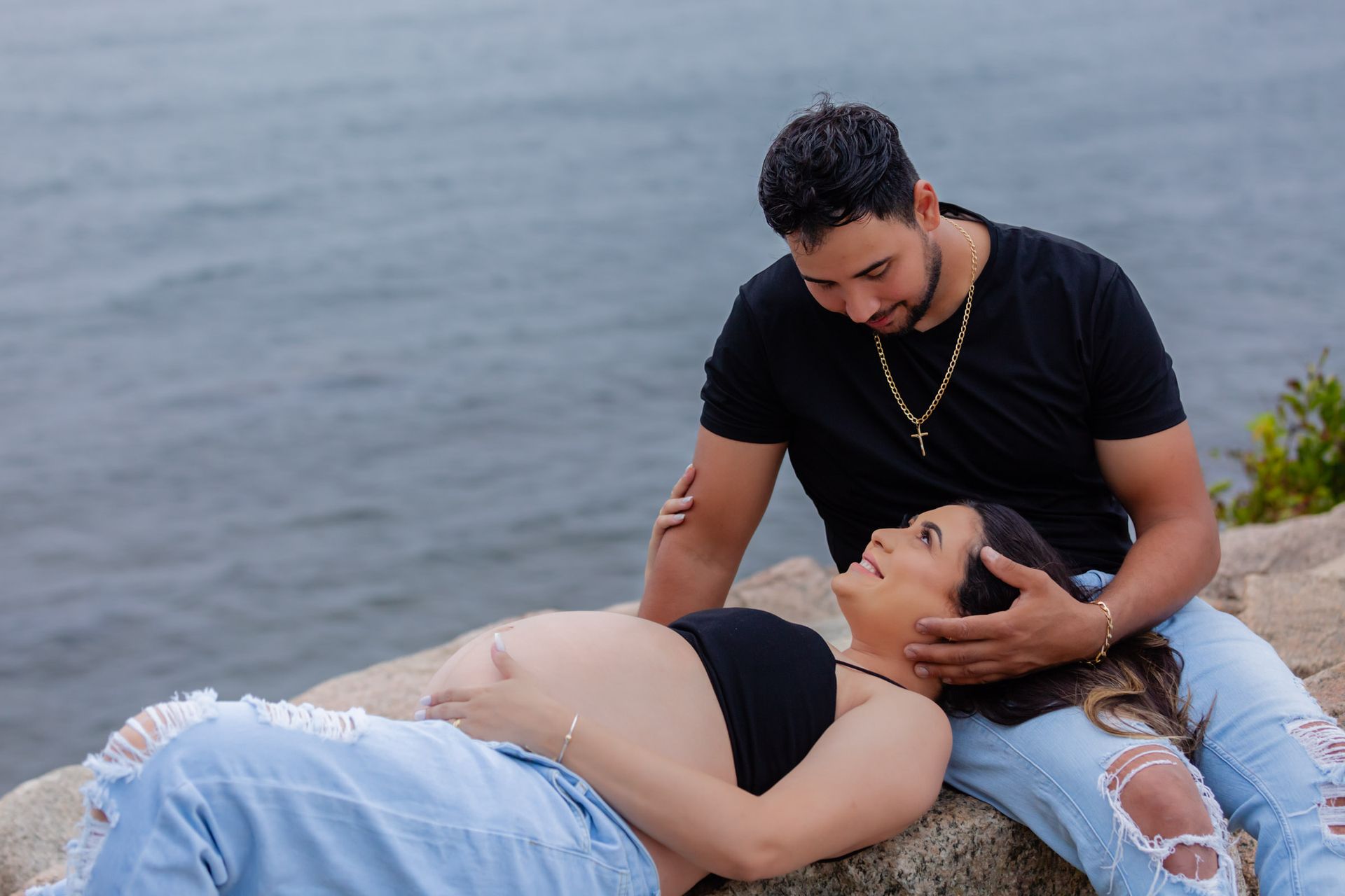 Expecting Serenity: Raiane's Maternity Shoot - 2 - 1