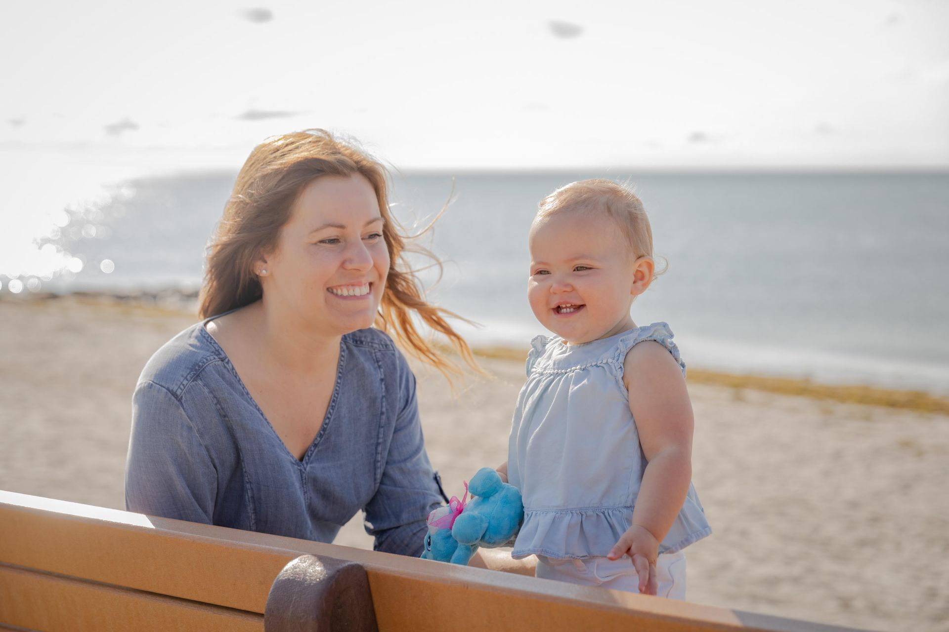 Sunshine and Smiles: The Knaupp 2021 Family Photoshoot - 2 - 0