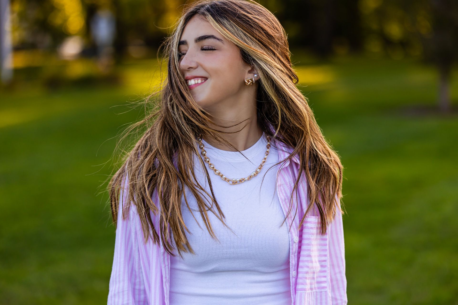 Sunny Memories: Lali's High School Senior - 2 - 0