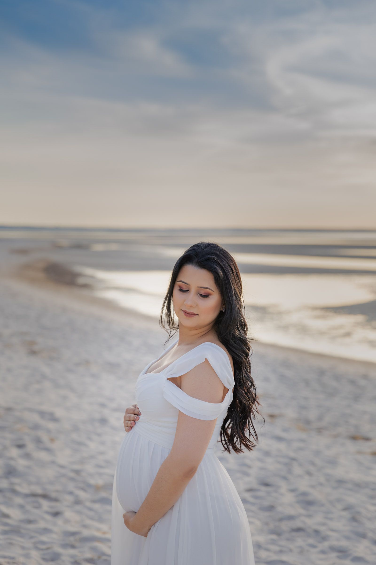 Oceanic Serenity: Ana's Maternity Shoot - 2 - 2