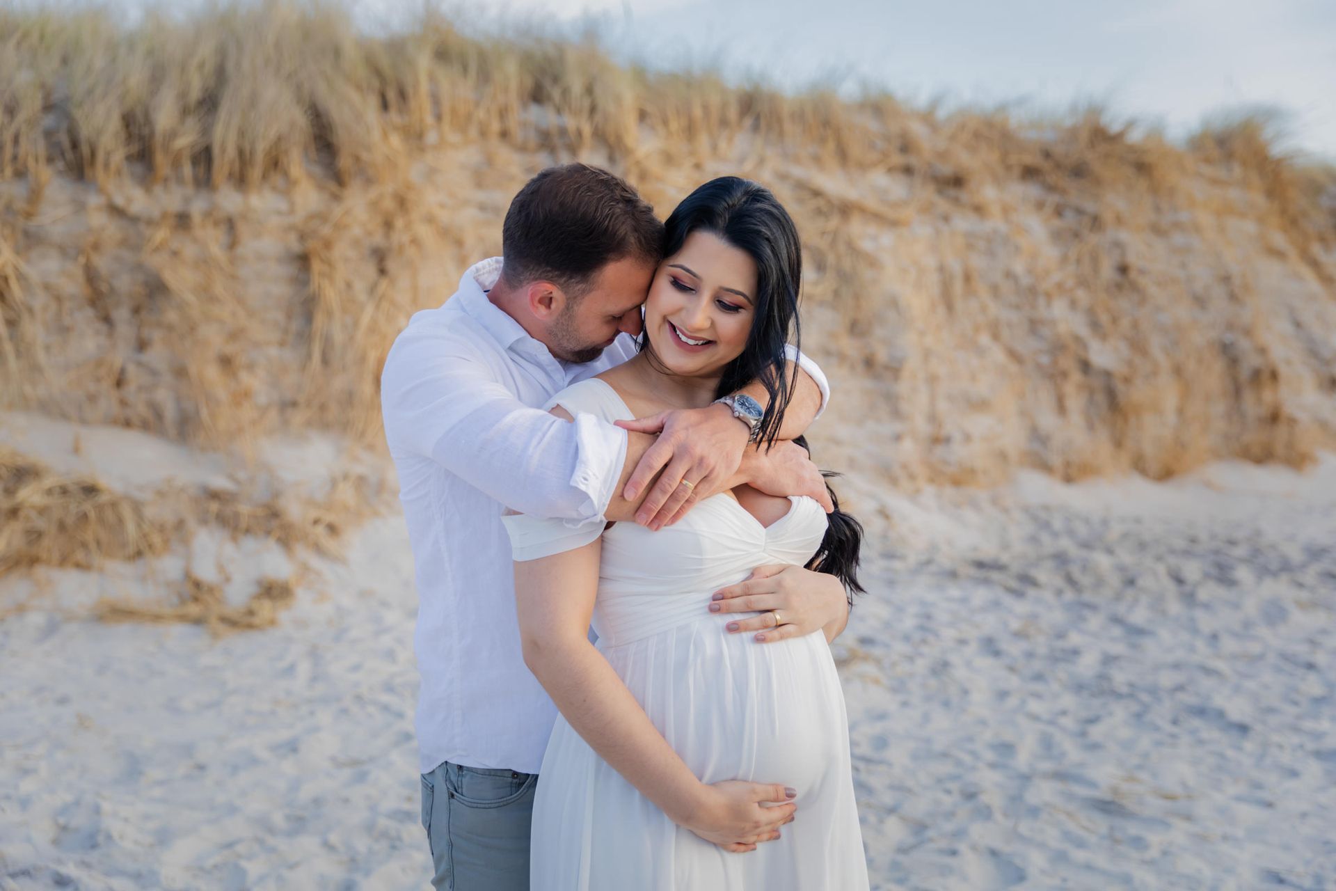 Oceanic Serenity: Ana's Maternity Shoot - 2 - 2