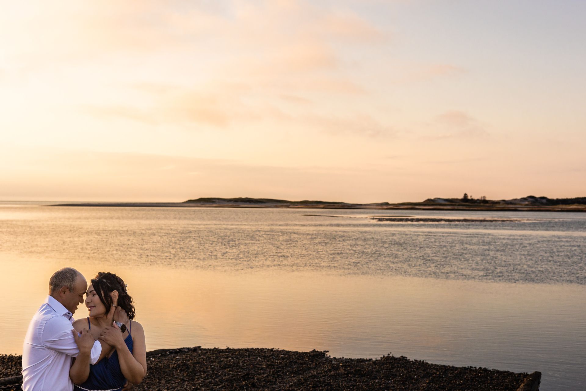 Angela & Raimundo's Romantic Grays Beach Session - 2 - 1