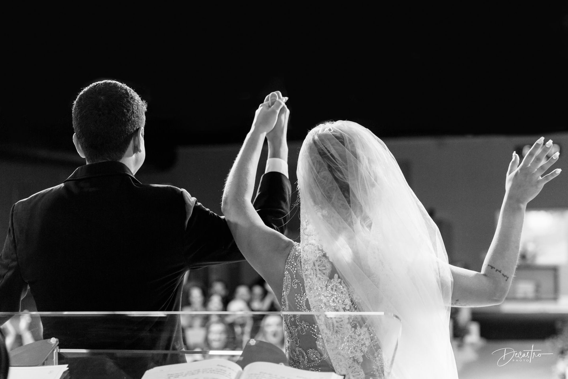 Estefani & Leandro's Winter Wedding - 2 - 0