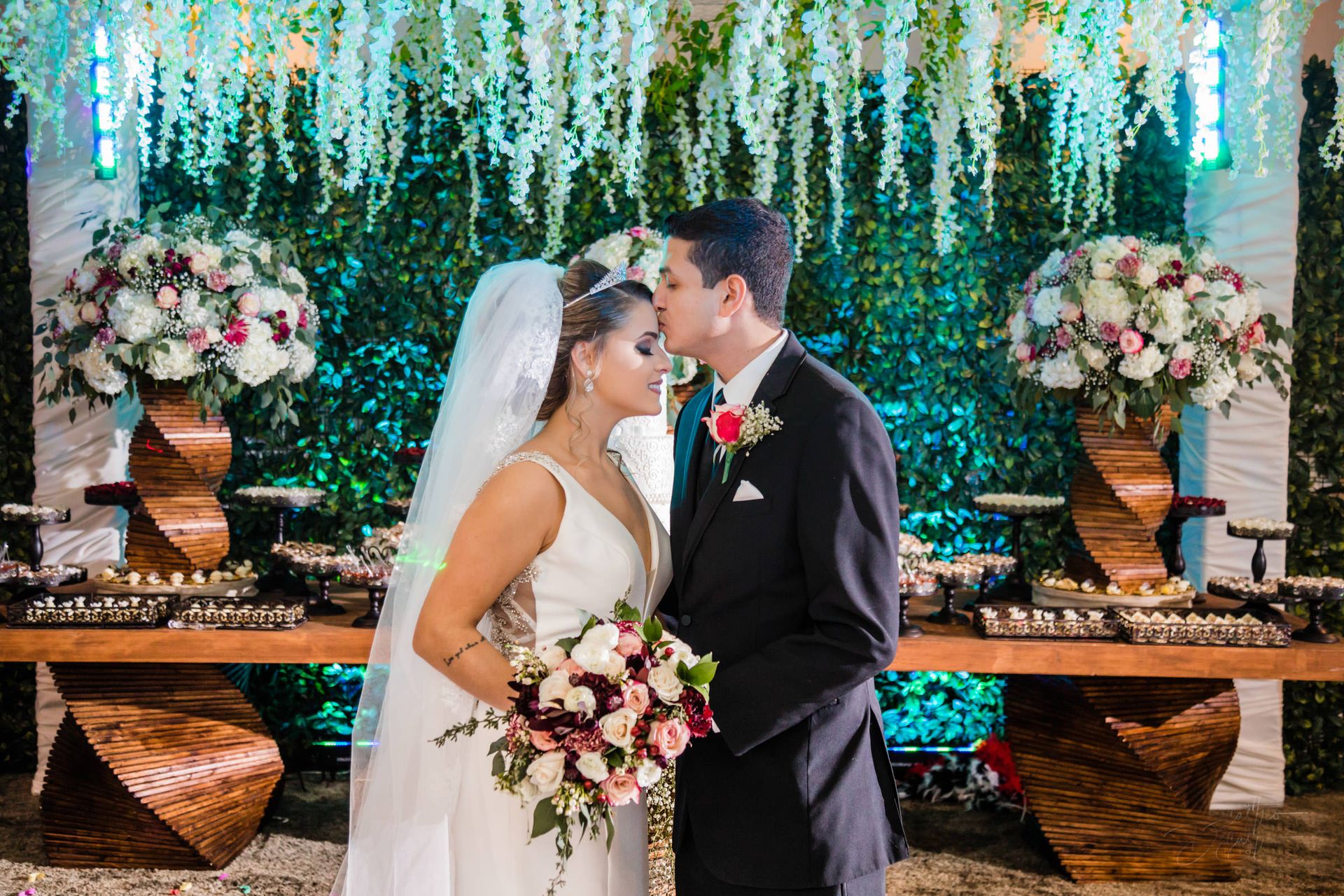 Estefani & Leandro's Winter Wedding - 2 - 1