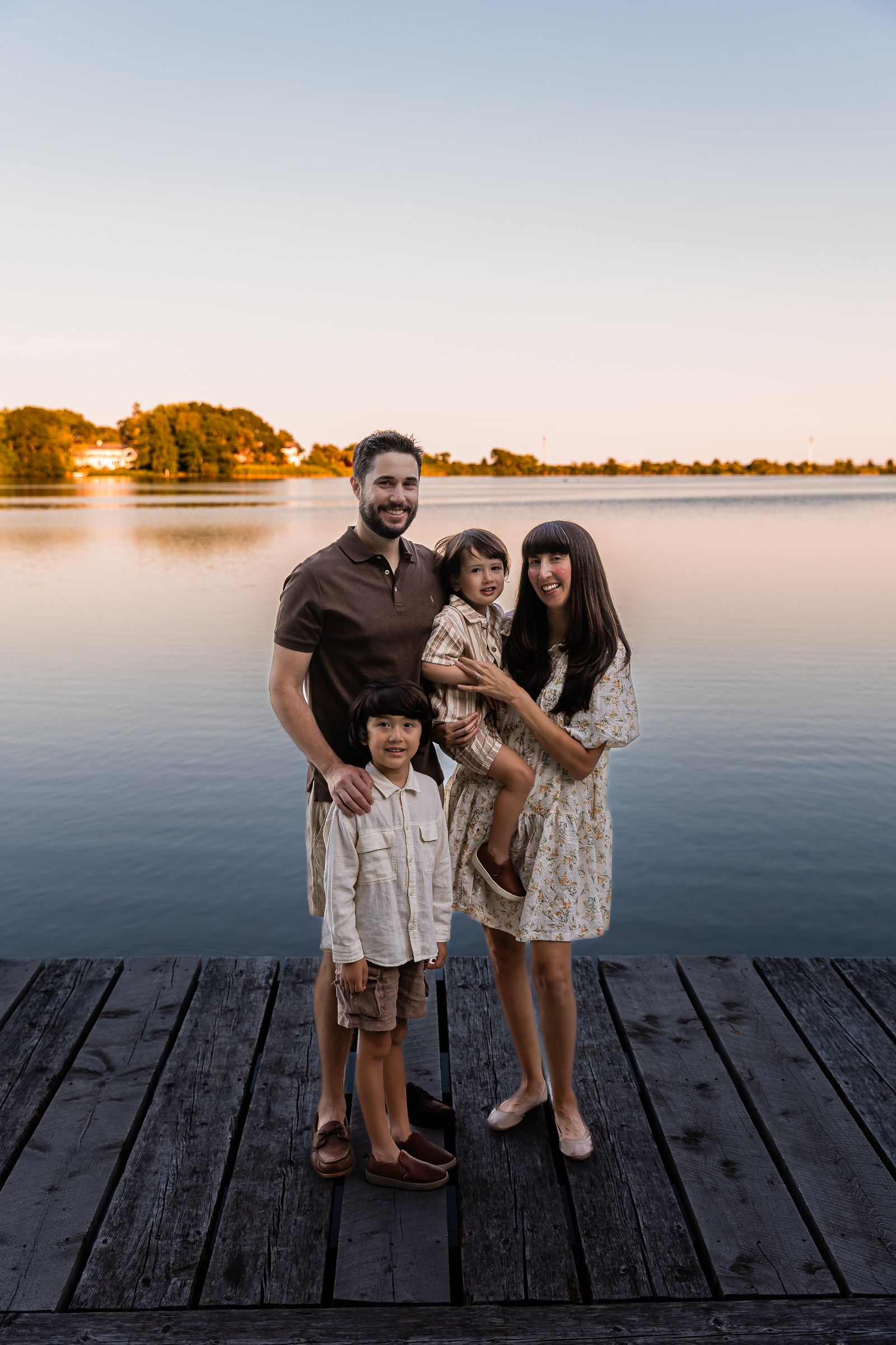 Sunset Smiles: The Hunts Family’s Fun-Filled Session at Spohr Gardens - 2 - 2