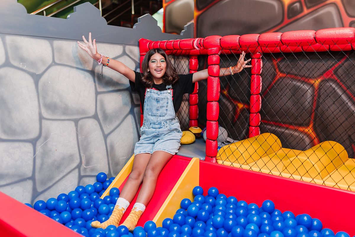 Brenda 10 anos - 2 - 26