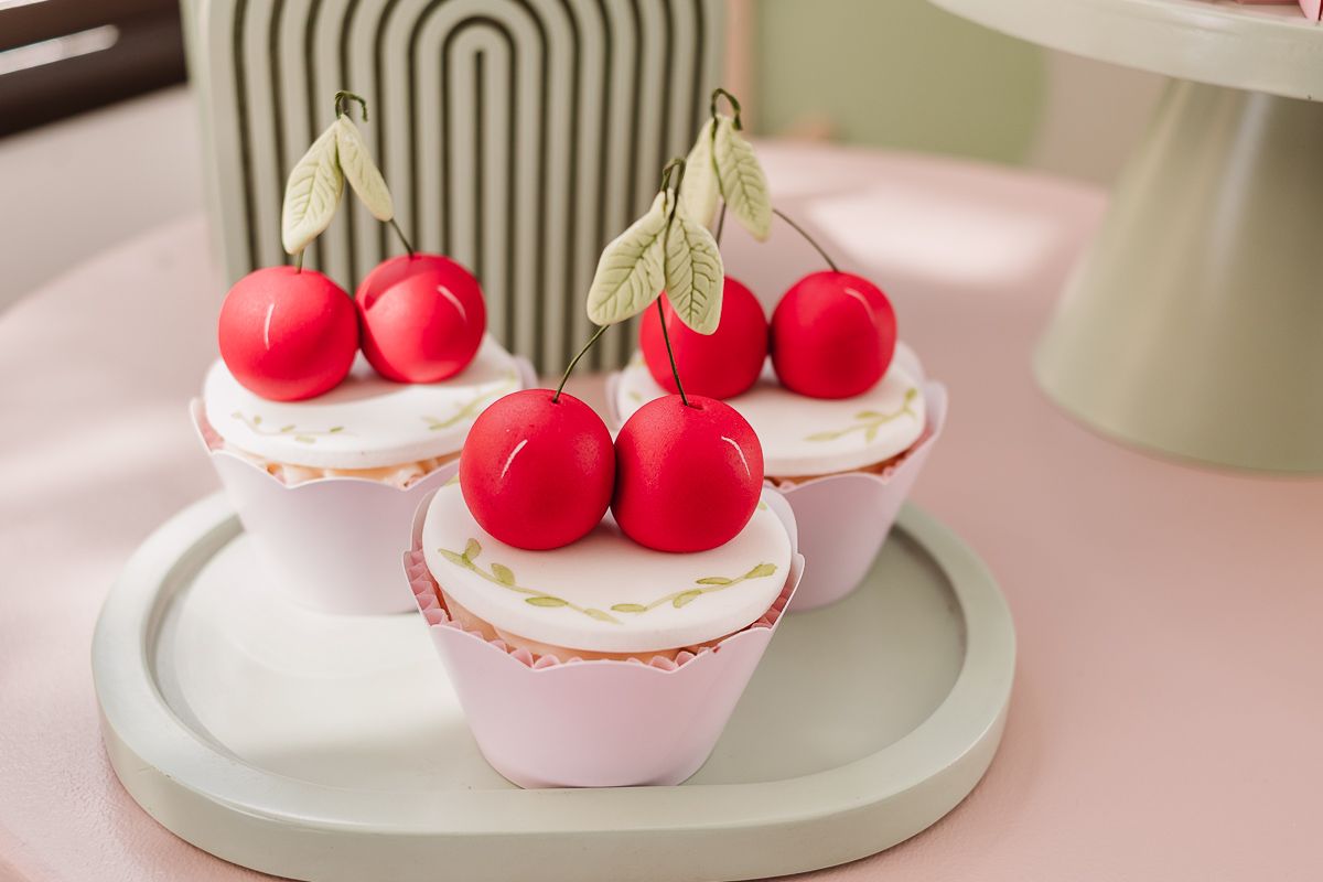 Helena 1 ano - 2 - 3