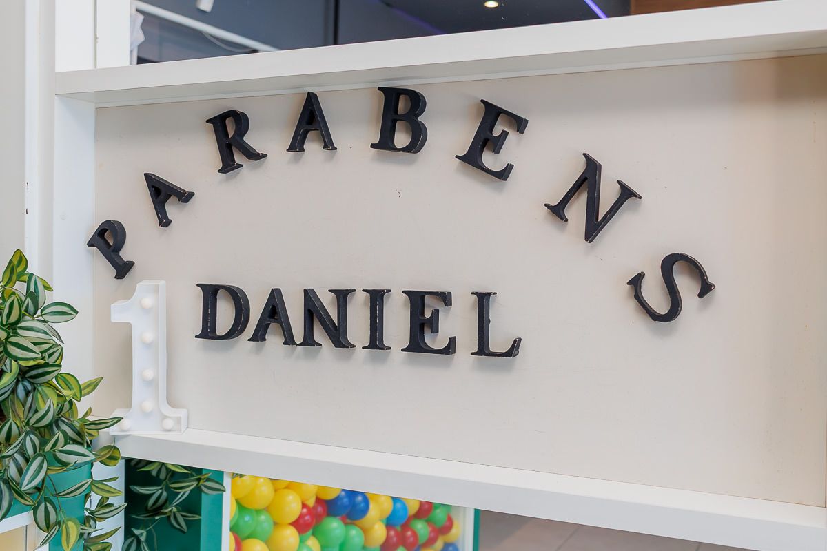 Daniel 1 ano - 2 - 0