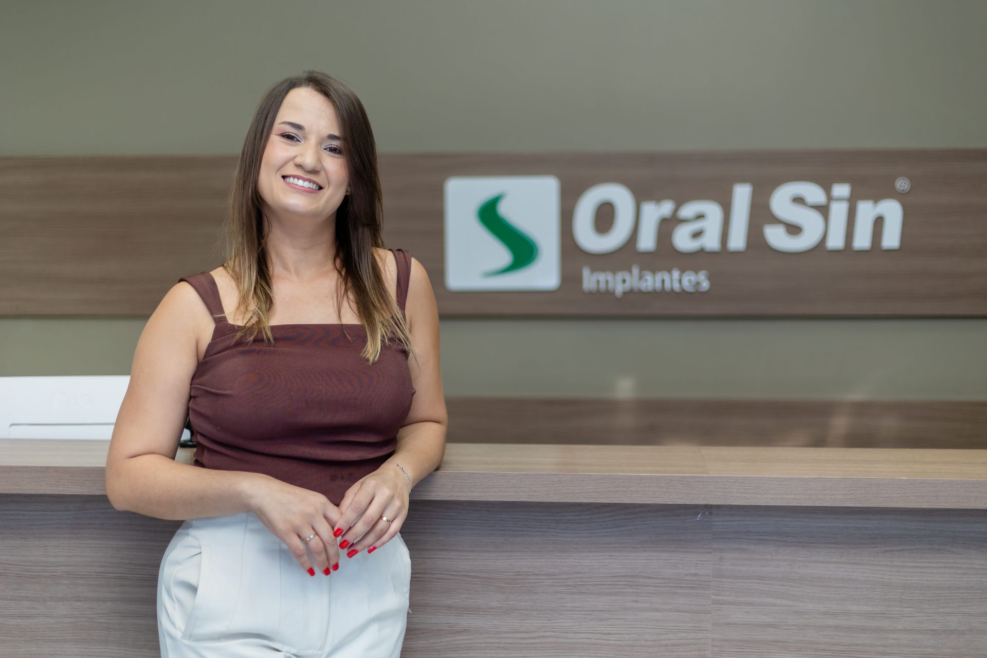 Clínica Odontológica Oral Sin - 2 - 1